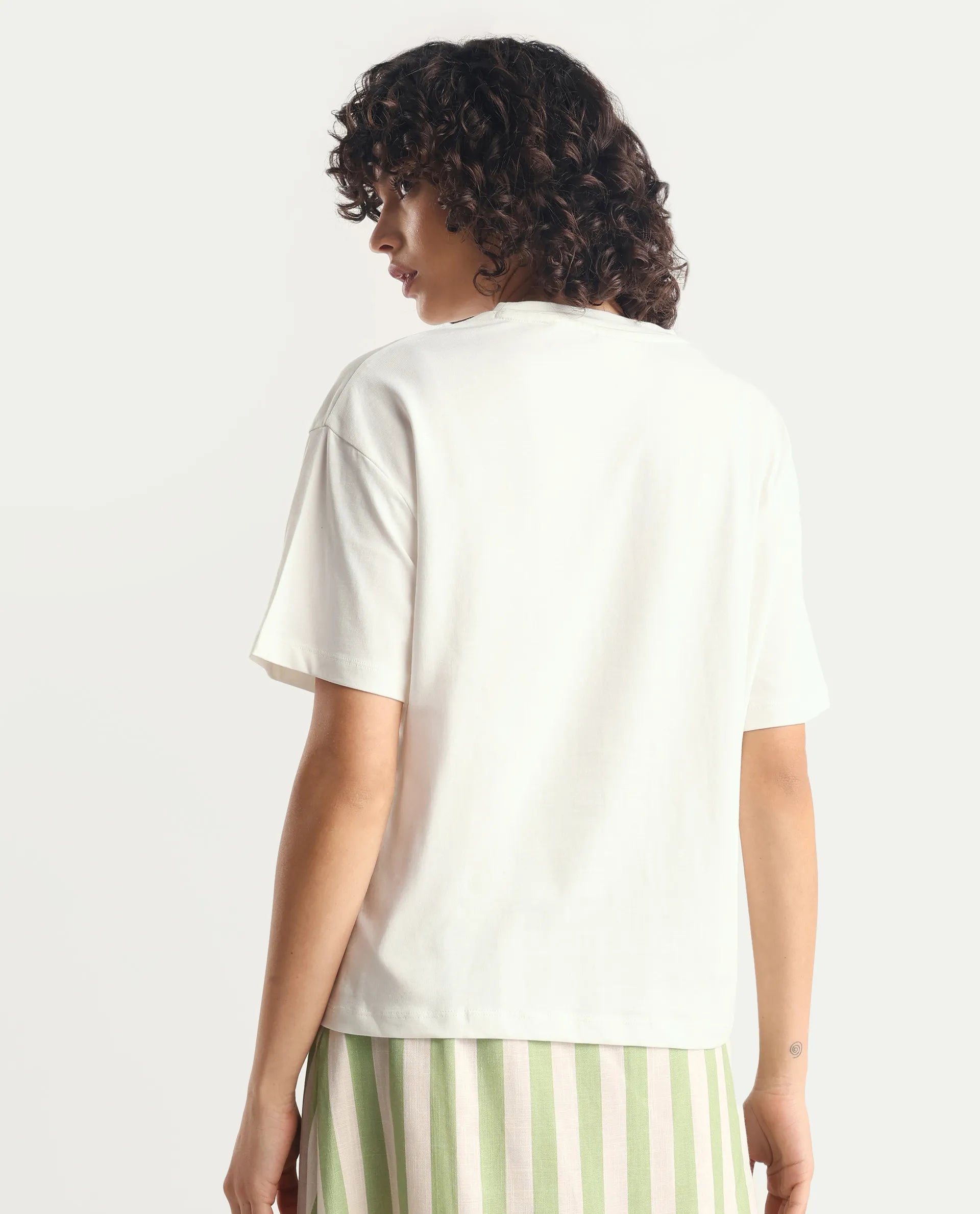 Rareism Women's Karen Off White Cotton Blend Crew Neck Graphic Print Boxy Fit T-Shirt