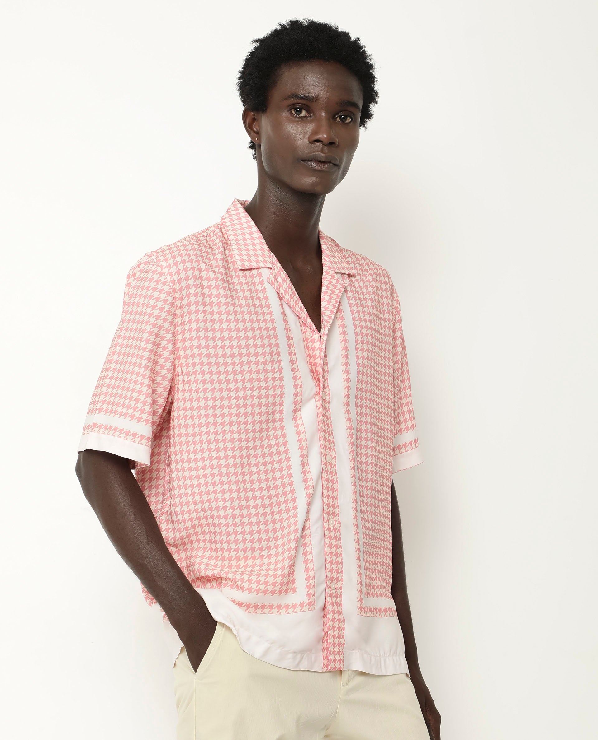 Rare Rabbit Men's Kene Peach Viscose Fabric Short Sleeve Cuban Collar Boxy Fit Houndstooth Print Shirt