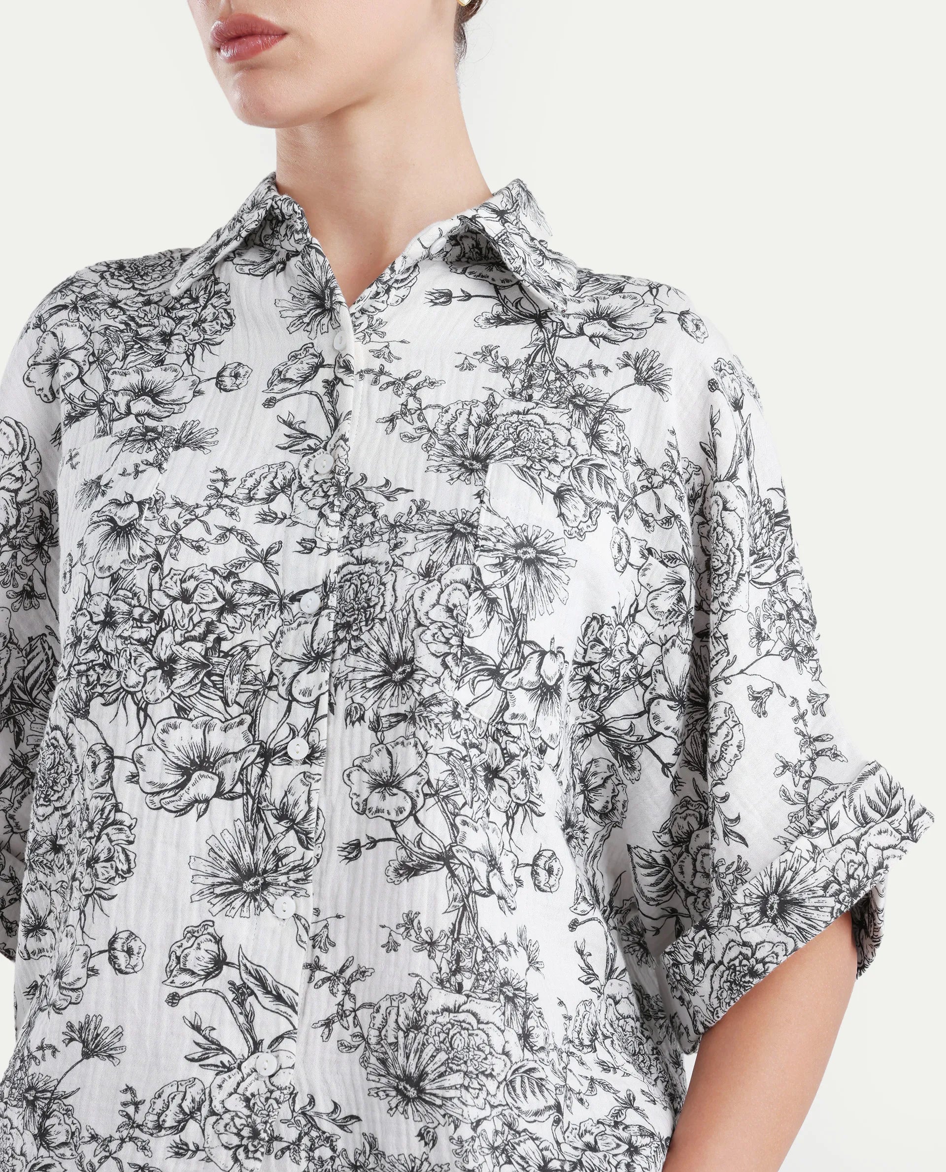 Rareism Women's Loraine Off White Cotton Drop Collar Floral Print Extended Sleeves Regular Fit Top