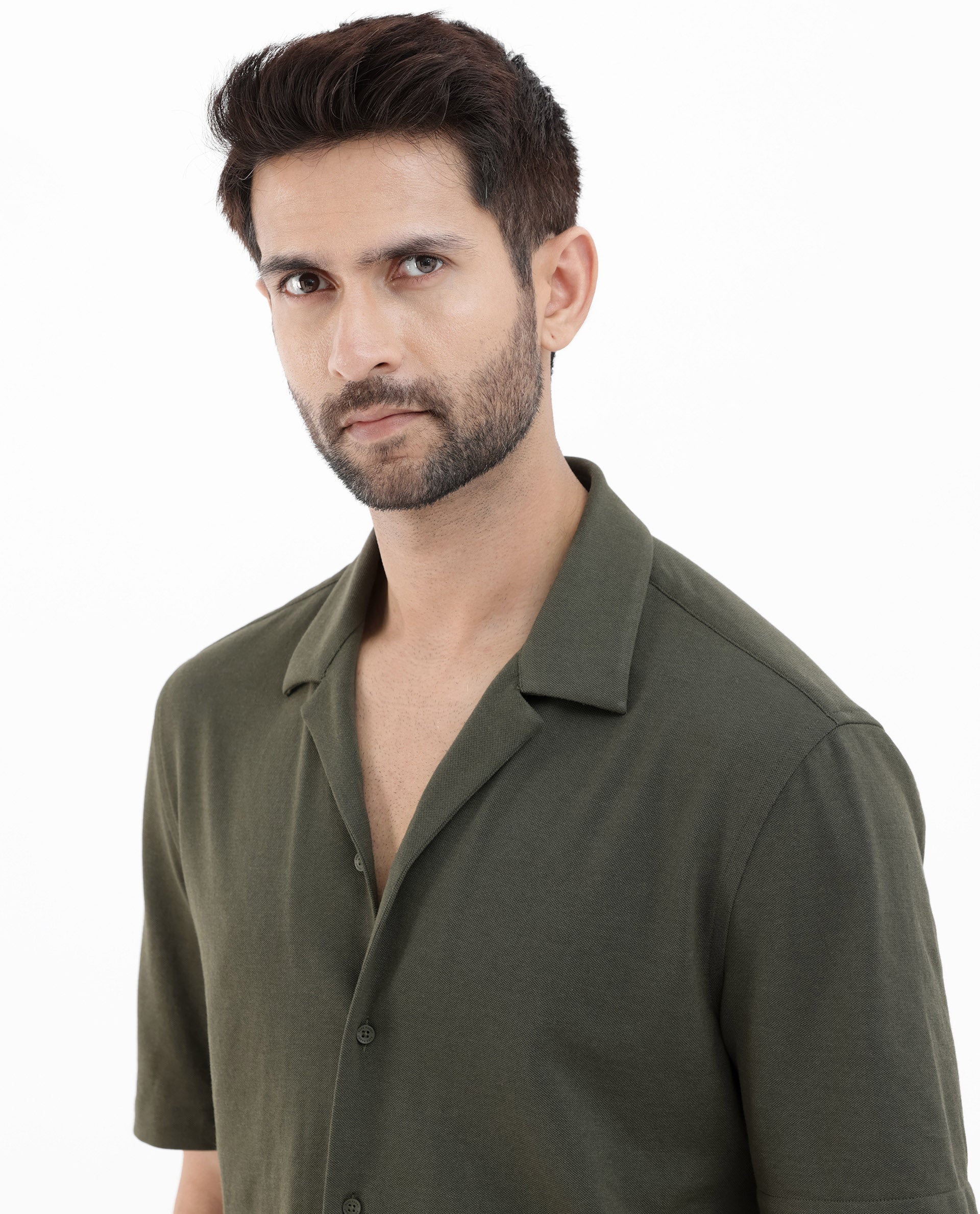 Rare Rabbit Men's Manga Olive Cotton Polyester Fabric Blend Cuban Collar Half Sleeves Boxy Fit Solid Knitted Shirt