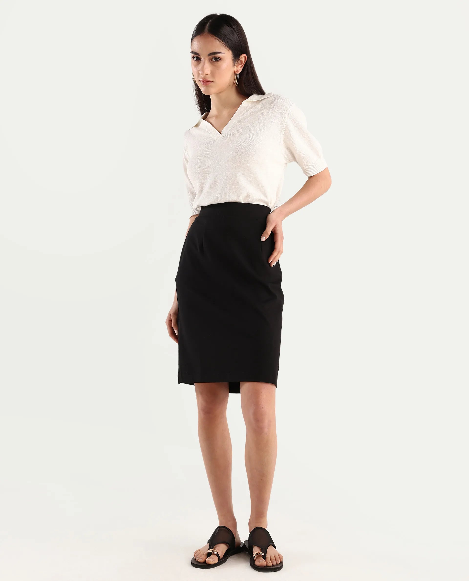Rareism Women's Melunia Black Polyester Blend Plain Knee Length Straight Fit Skirt