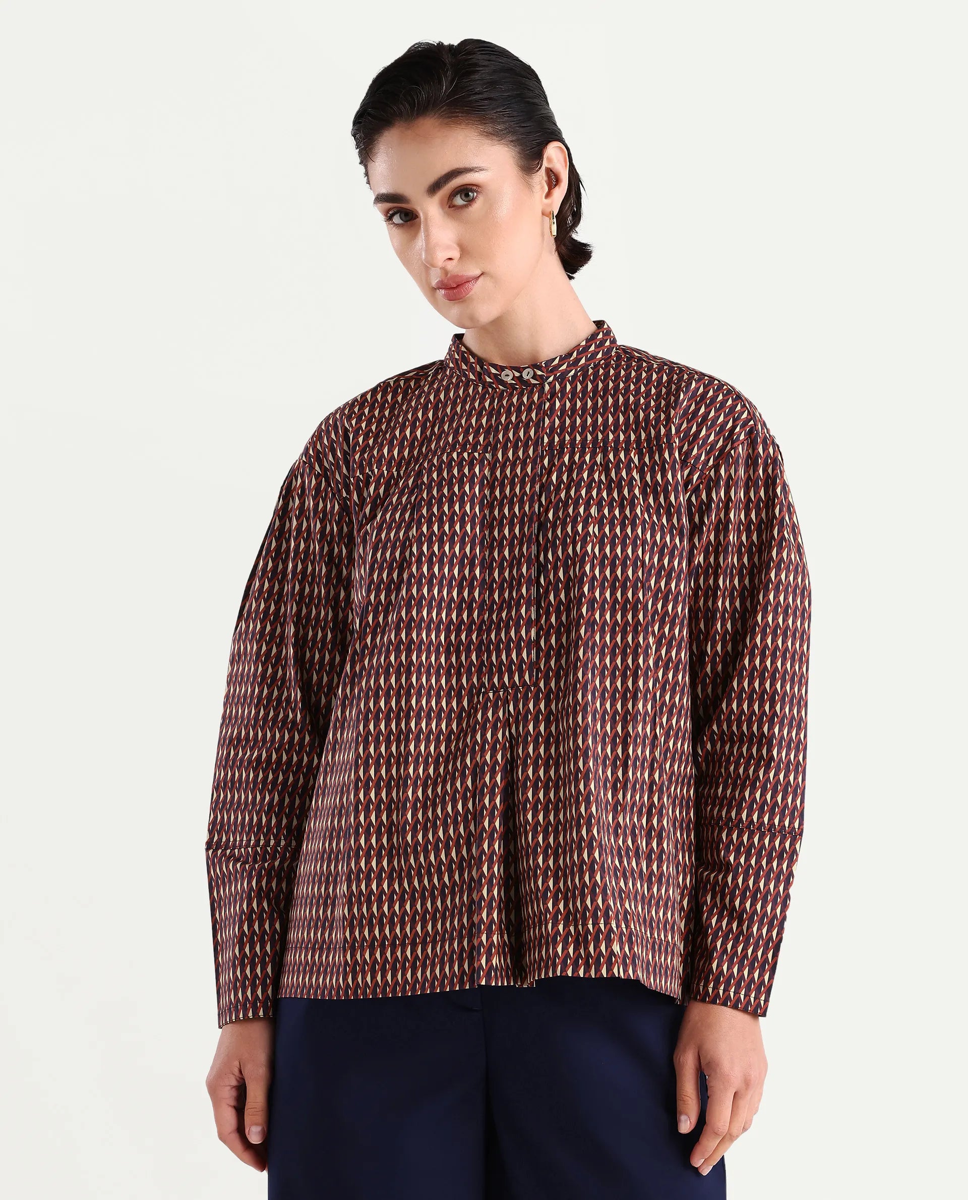 Rareism Women's Meteor Dark Multi Polyester Blend Mandarin Collar Geometric Print Relaxed Fit Top