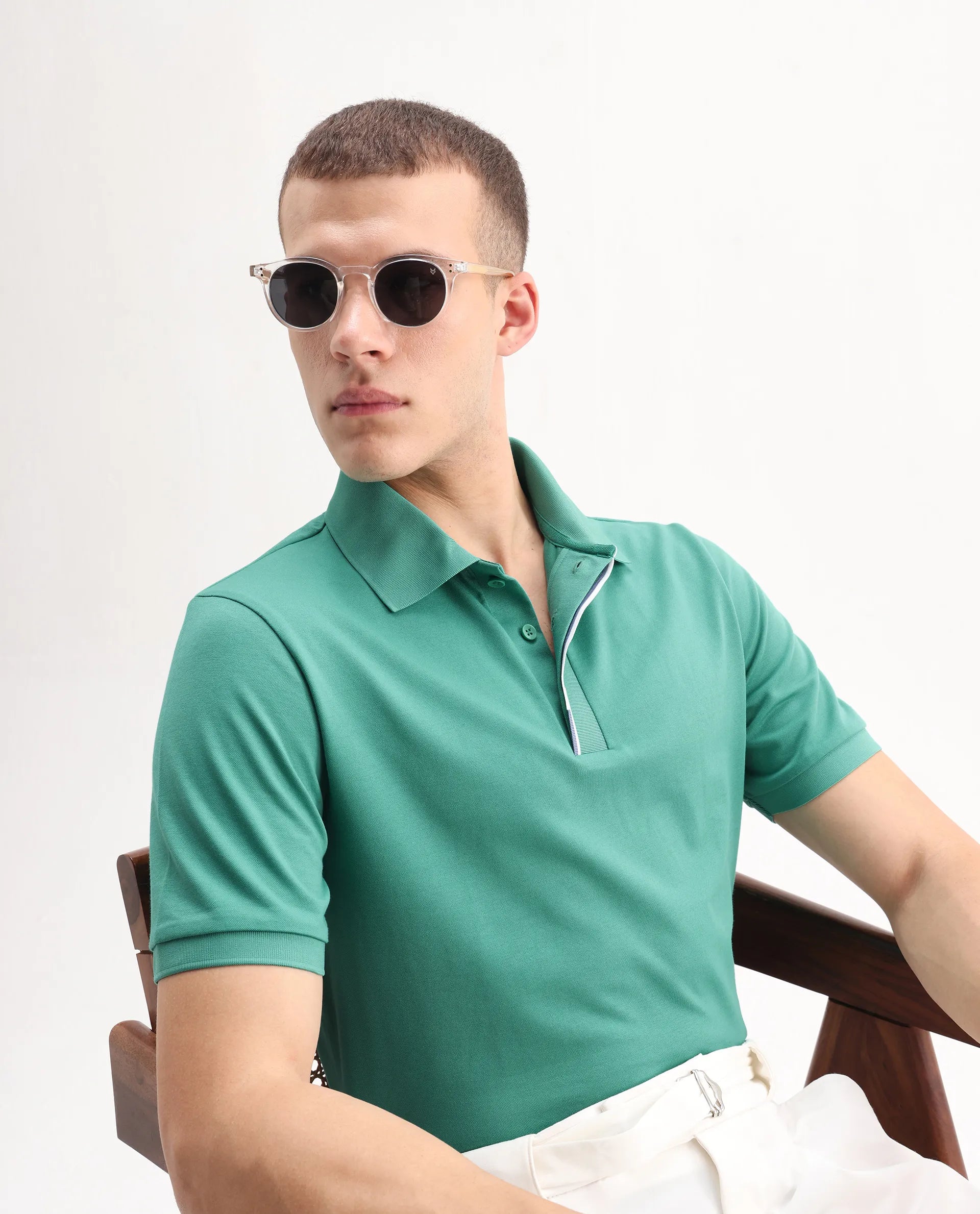 Rare Rabbit Men's Mor Light Green Cotton Blend Plain Regular Fit Half Sleeve Polo