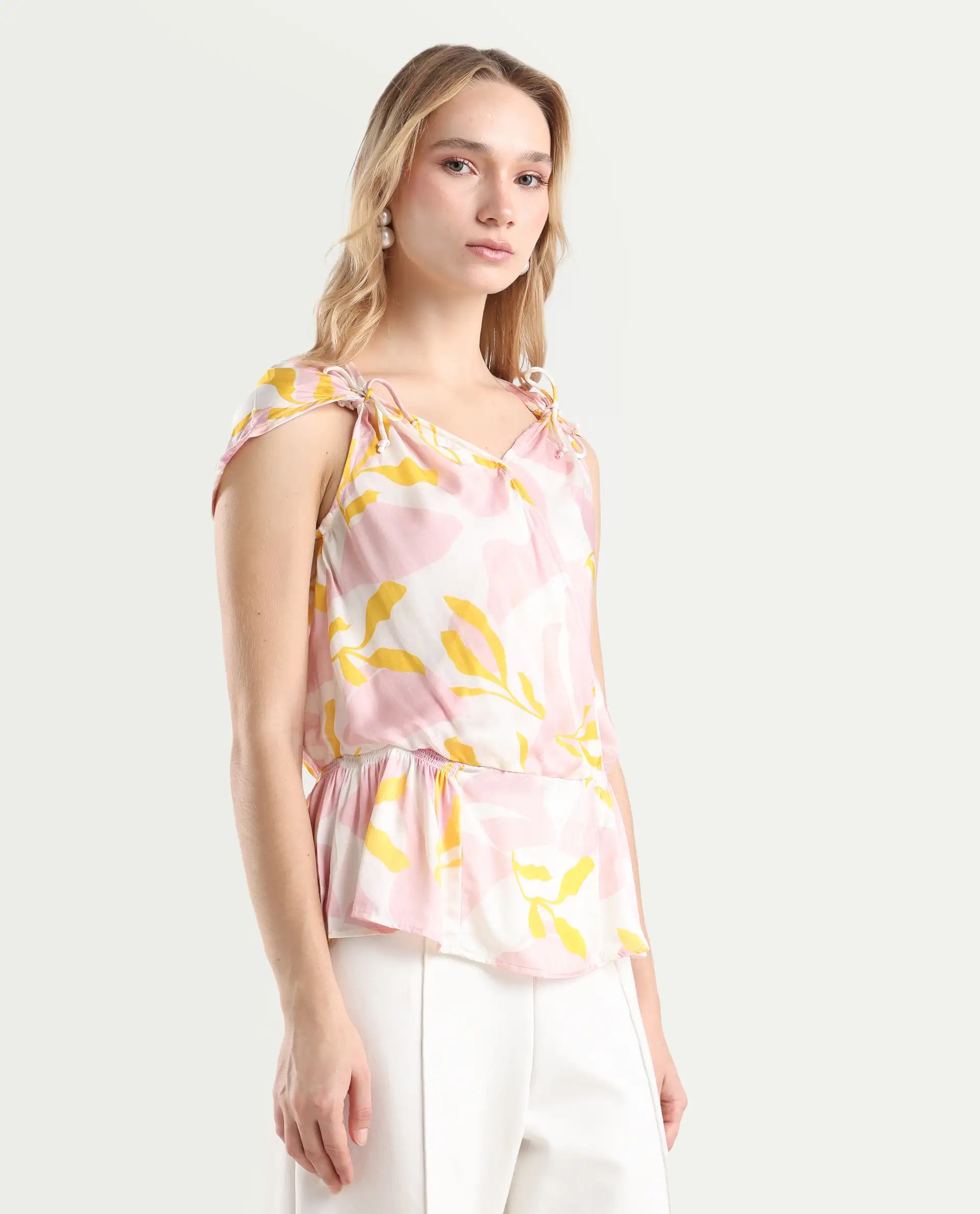 Rareism Women's Morning Pink V-Neck Abstract Print Sleeveless Knee Length Regular Fit Top