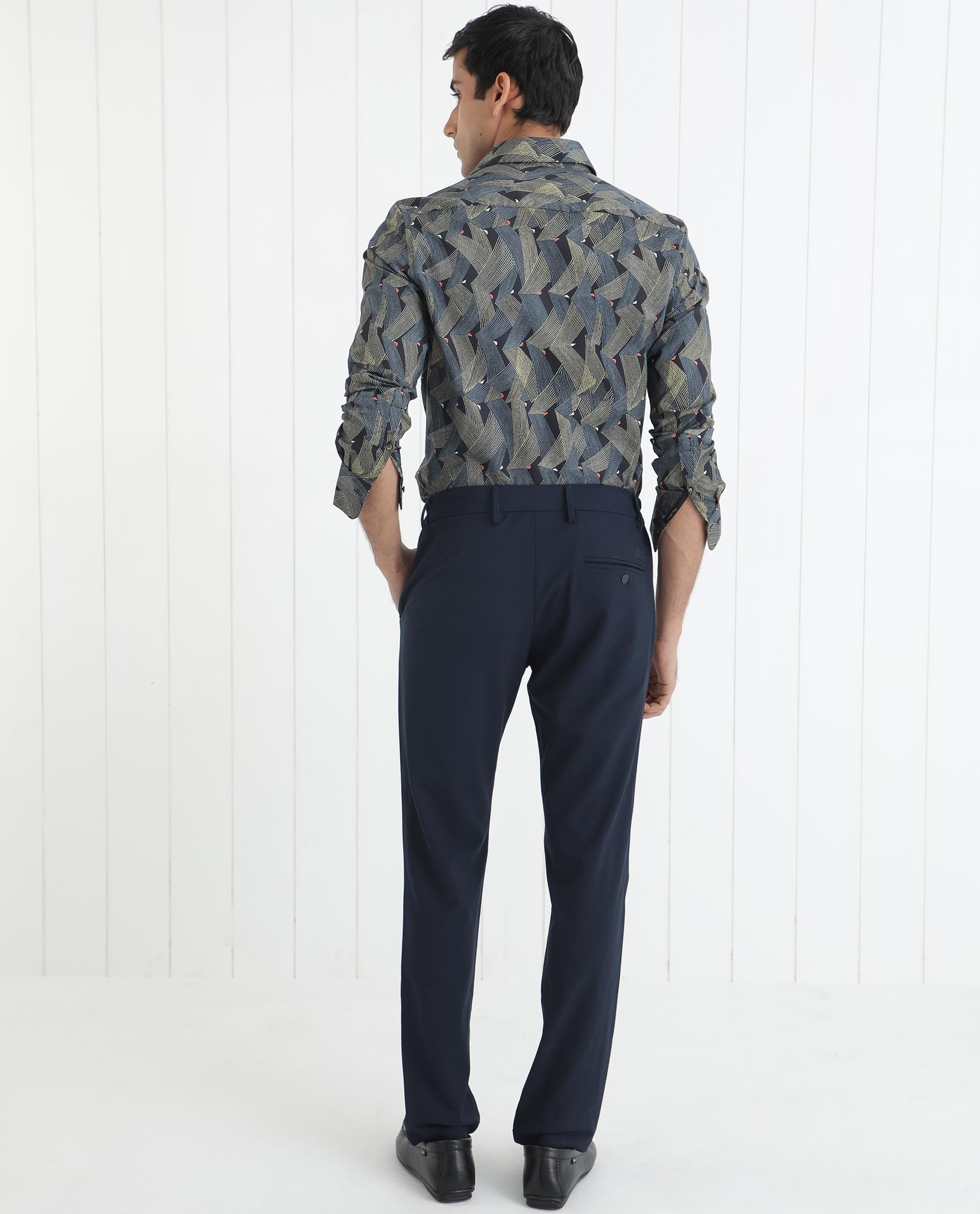 Rare Rabbit Men's Nant Black Cotton Viscose Fabric Geometric Print Full Sleeves Shirt