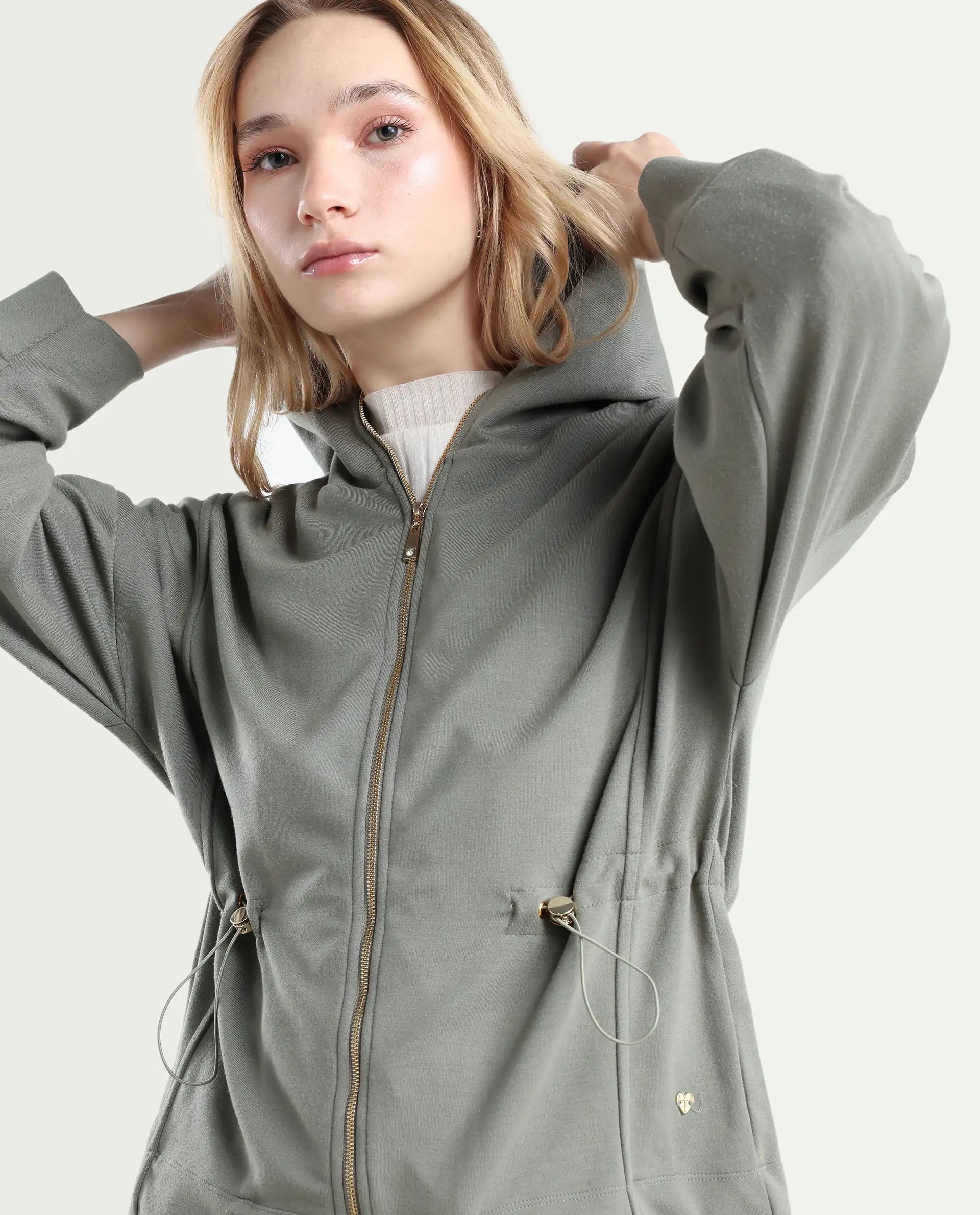 Rareism Women's Onerler Dusky Green Polyester Blend Hooded Plain Relaxed Fit Sweatshirt