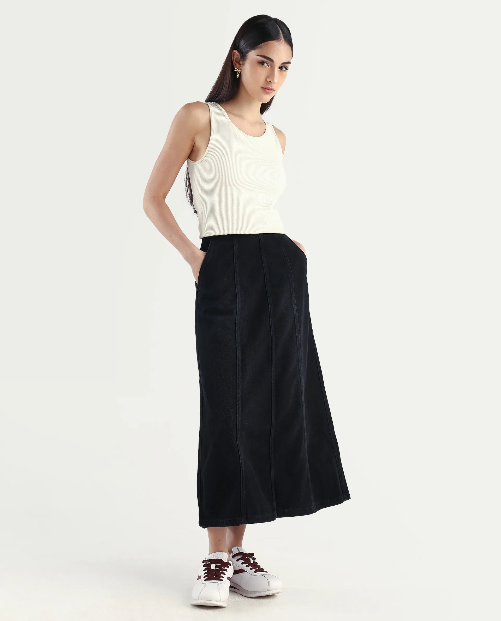 Rareism Women's Parrow Black Cotton Plain Midi Flared Skirt