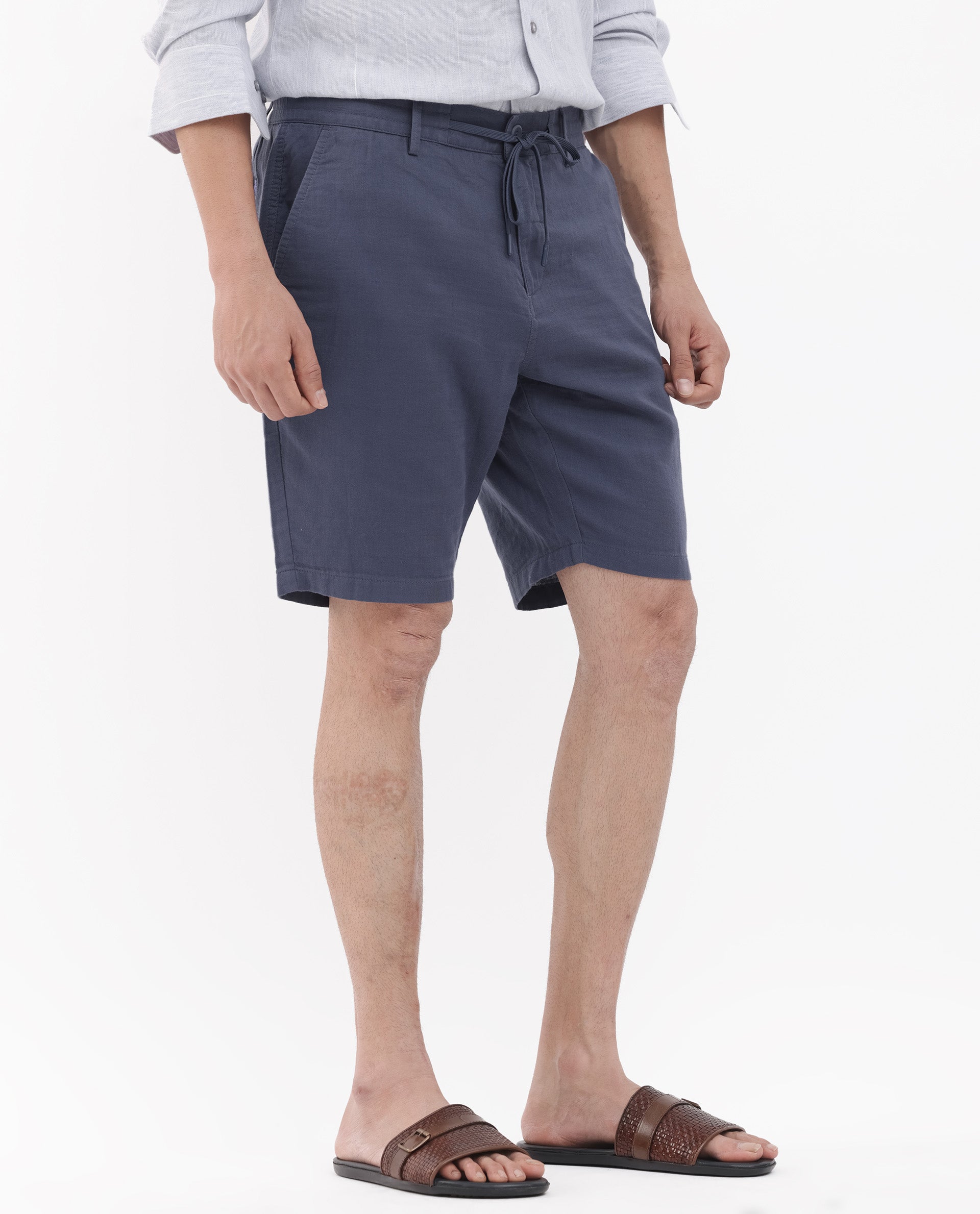 Rare Rabbit Men's Pinto Purple Cotton Fabric Knee Length Solid Shorts