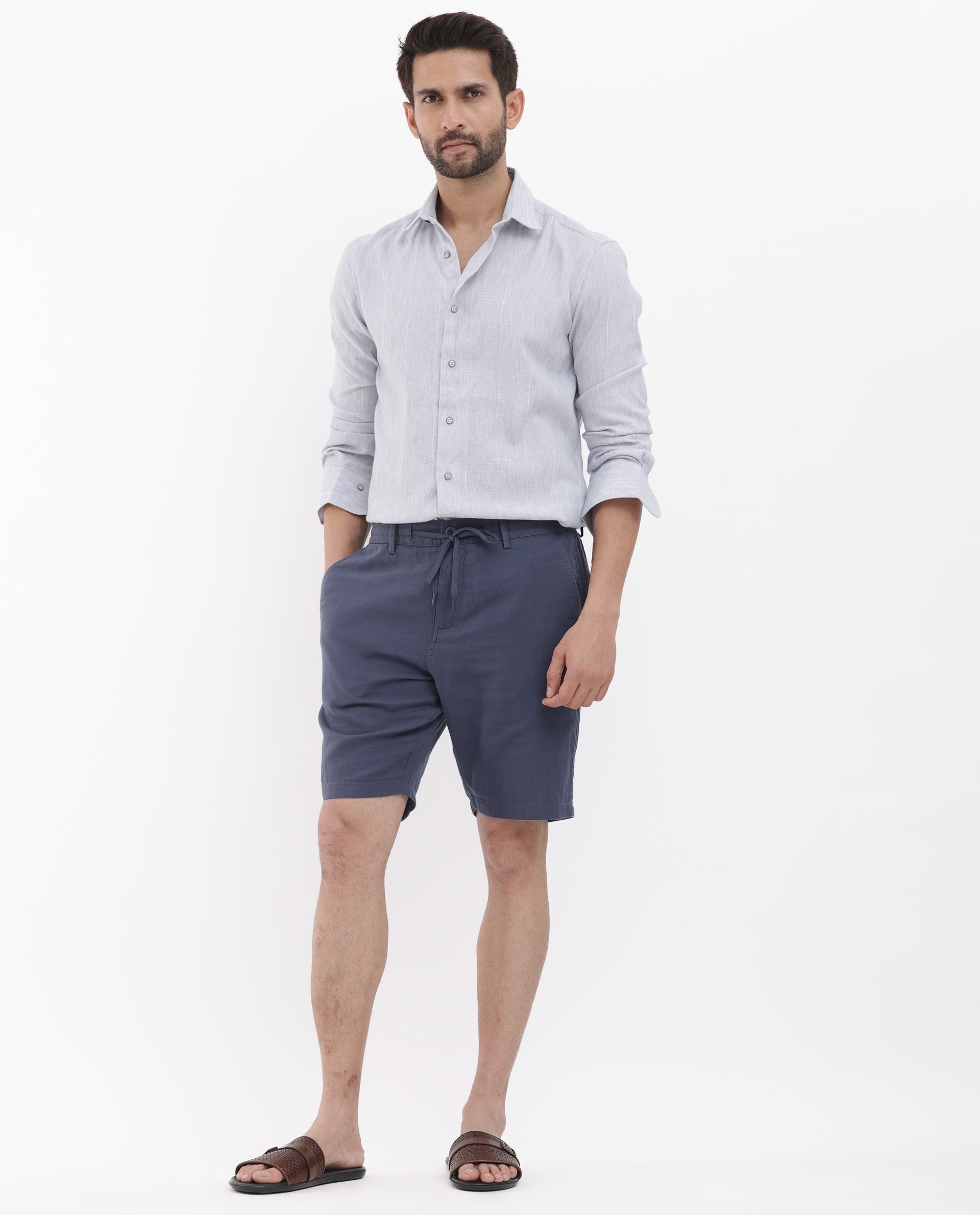 Rare Rabbit Men's Pinto Purple Cotton Fabric Knee Length Solid Shorts