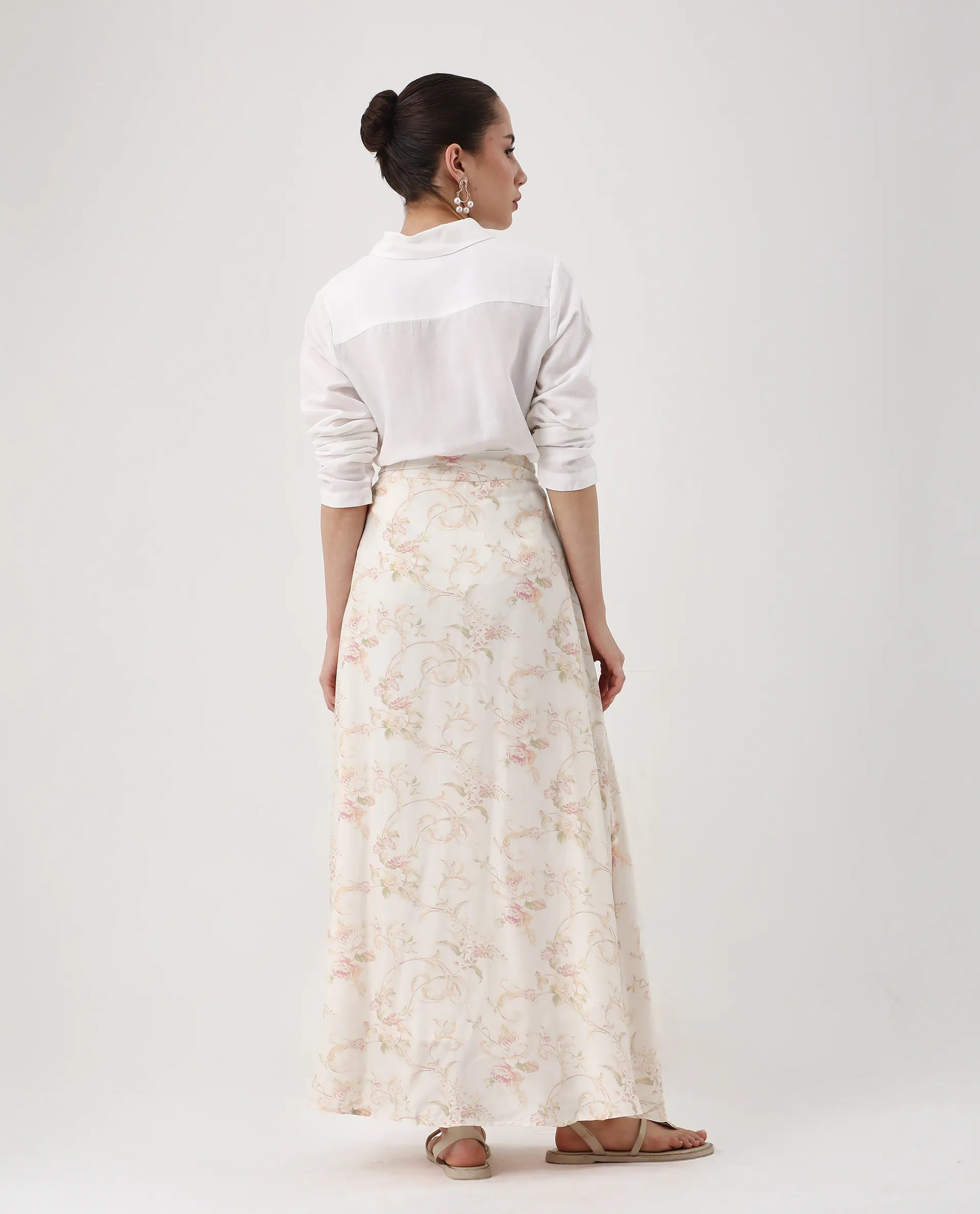 Rareism Women's Prelio Off White Viscose Blend Floral Print Maxi A-Line Skirt