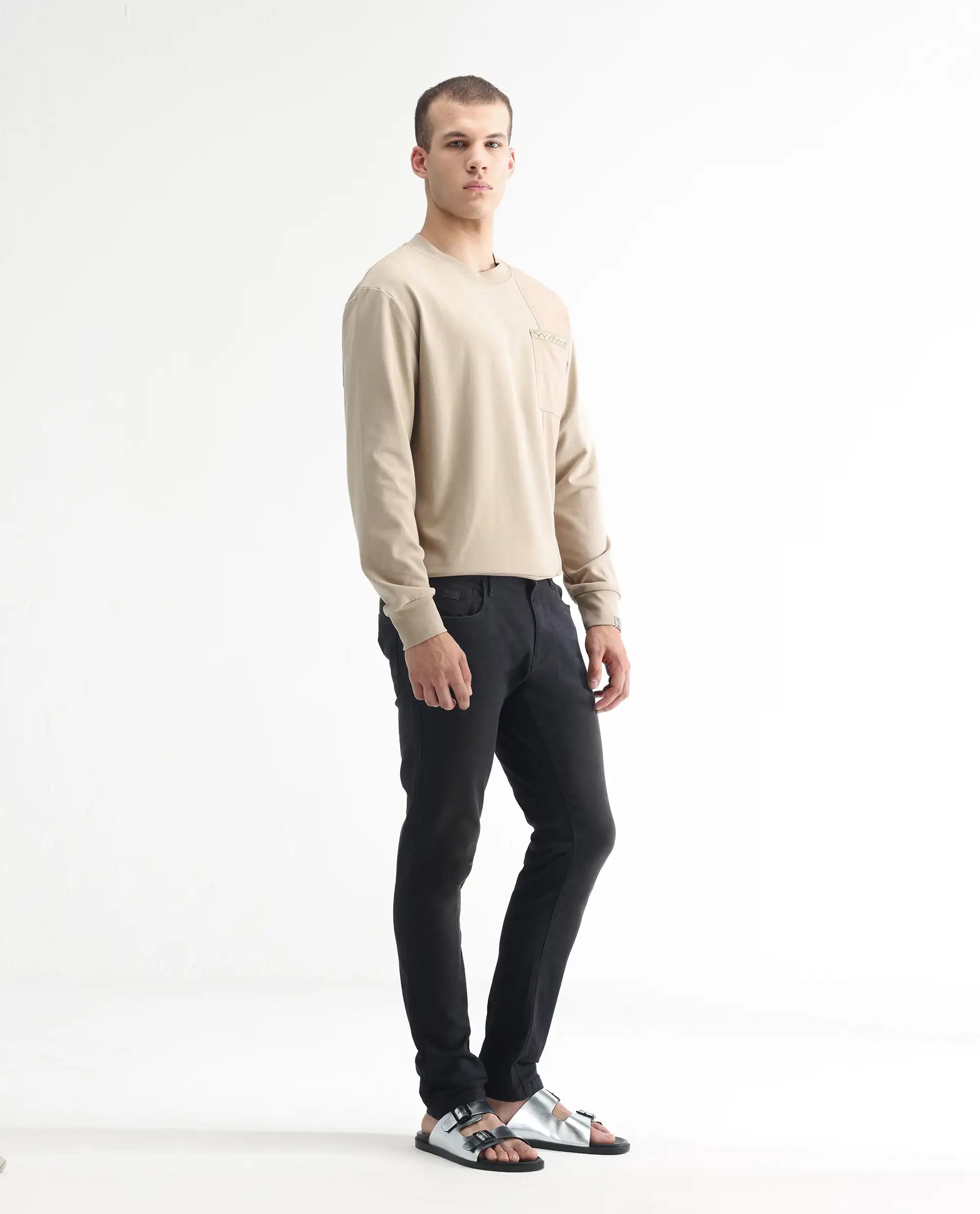 Rare Rabbit Men's Ray Black Cotton Plain Hawk Slim Fit Jeans