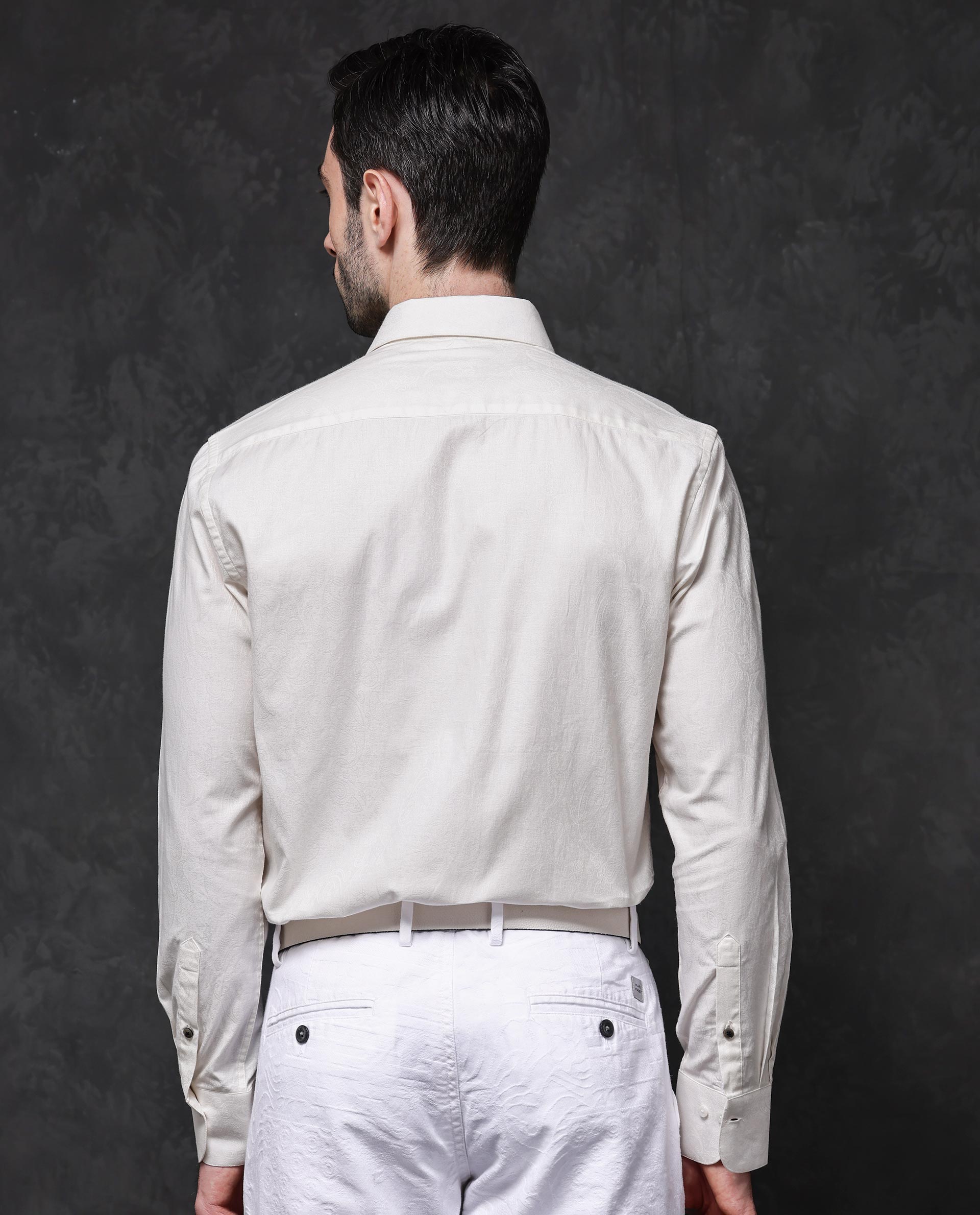 Rare Rabbit Mens Reel Off White Full Sleeve Jacquard Texture Paisley Print Shirt