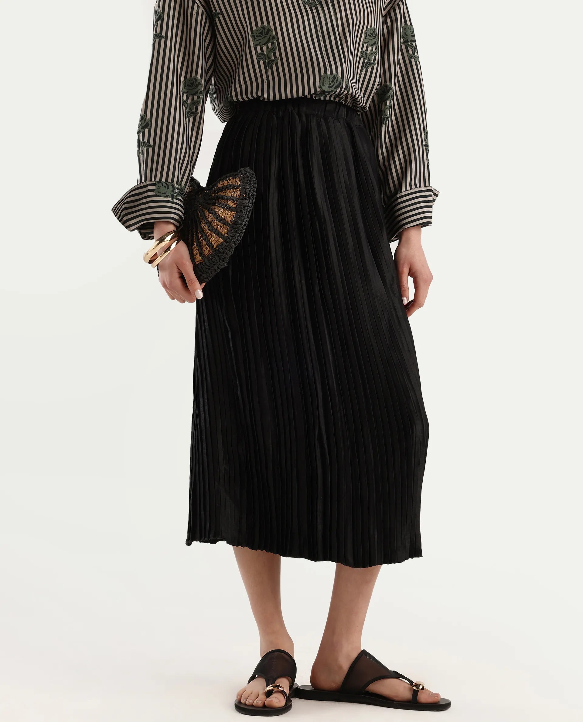 Rareism Women's Rochrille Black Polyester Blend Plain Midi Flared Skirt