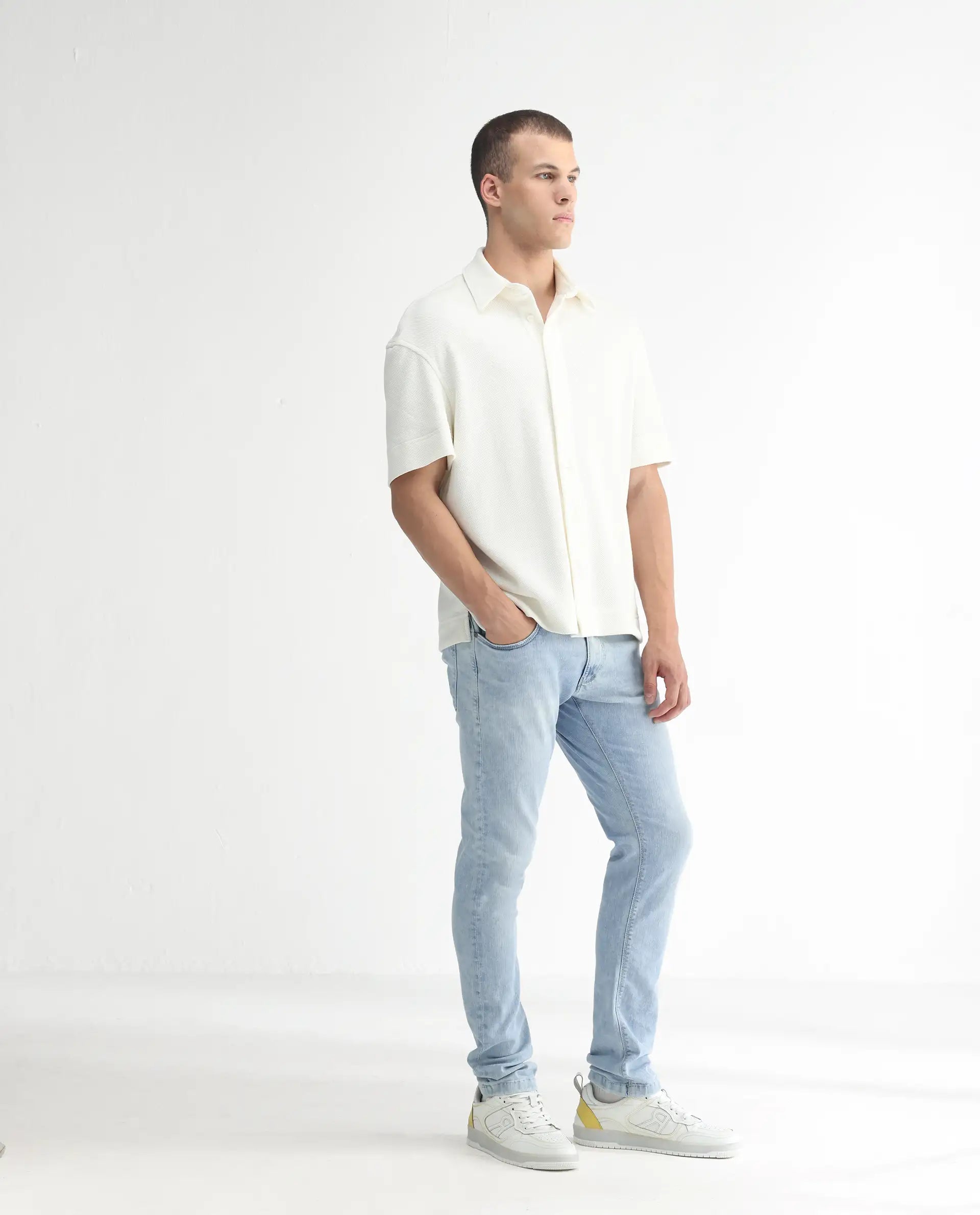 Rare Rabbit Men's Roune Light Blue Cotton Plain Hawk Slim Fit Jeans