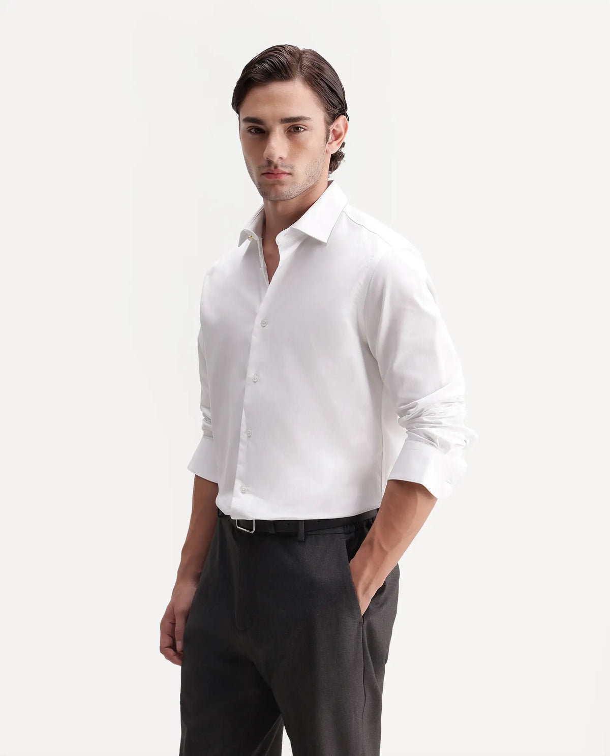 Rare Rabbit Men's Fiora Primary White Cotton Spread Collar Regular Plain Shirt