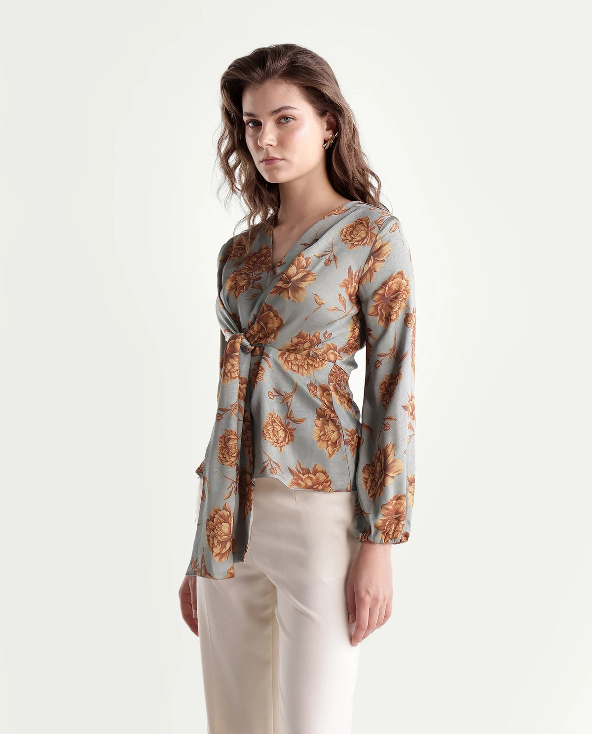 Rareism Women's Falon Pastel Blue Polyester Pull-On Wrap Floral Print Top
