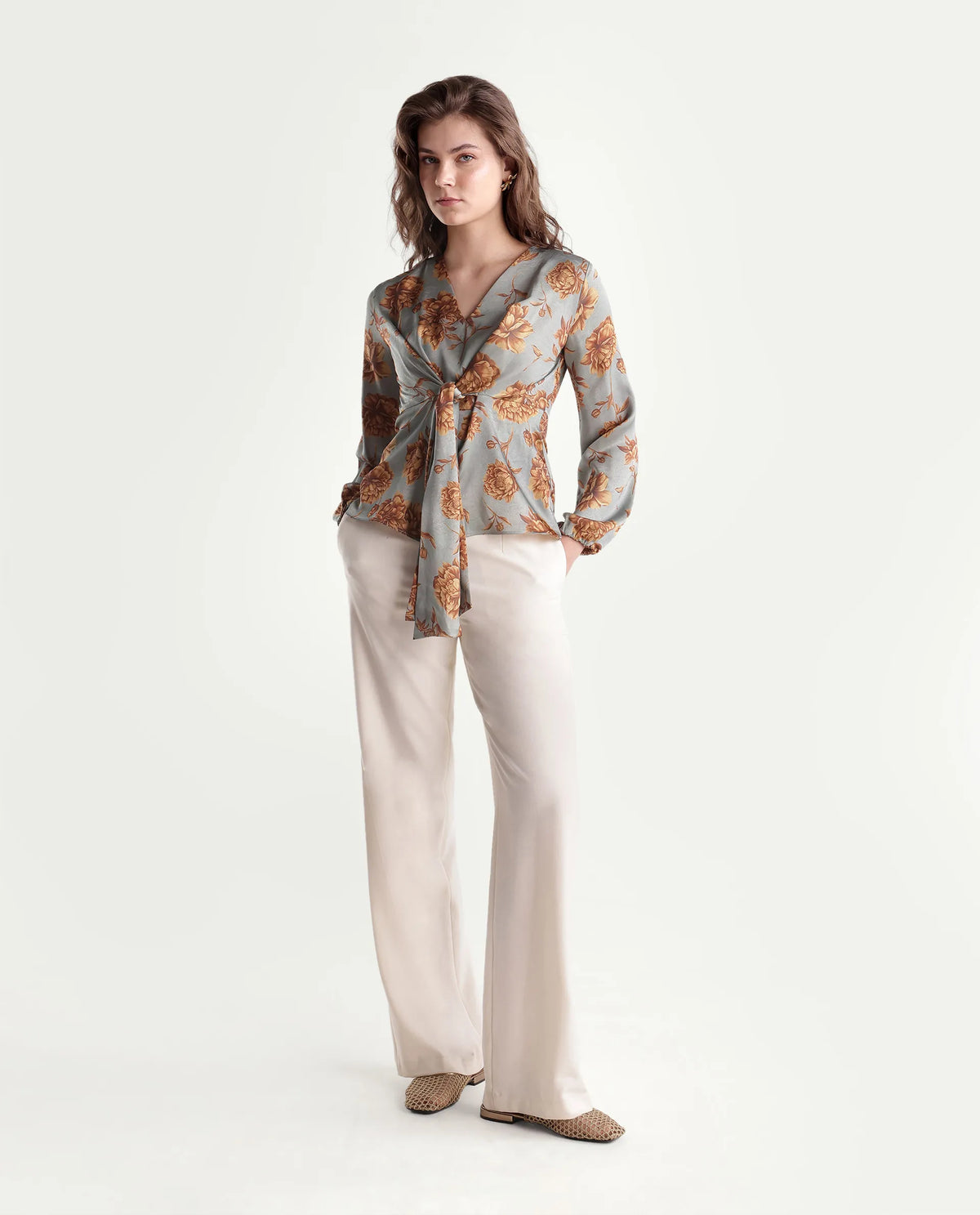 Rareism Women's Falon Pastel Blue Polyester Pull-On Wrap Floral Print Top