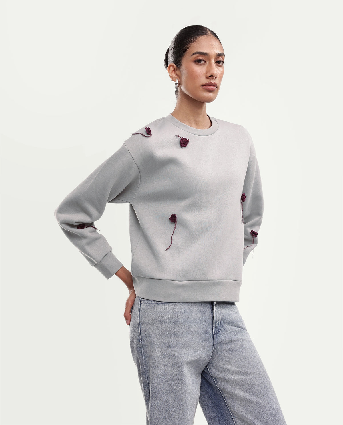Rareism Women's Piano Light Grey Cotton Blend Pull-On Relaxed Fit Floral Print Sweatshirt