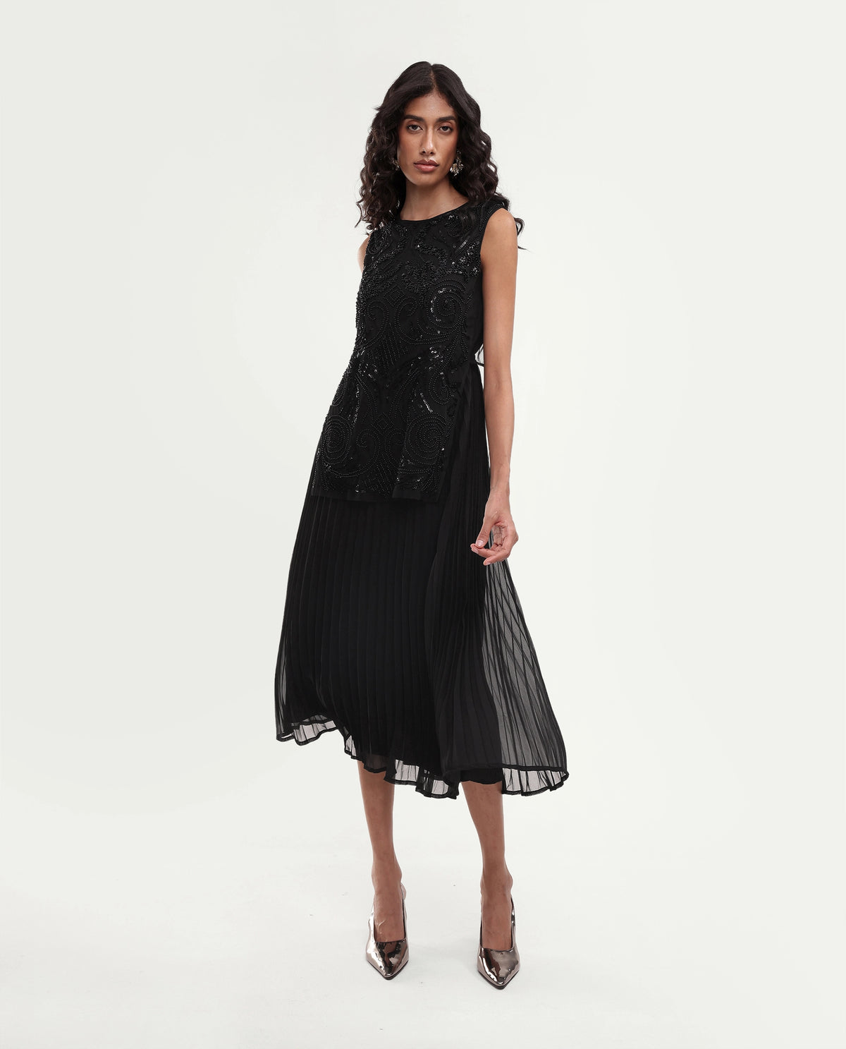 Rareism Women's Gupko Primary Black Polyester Crew Neck Fit And Flare Embroidered Dress