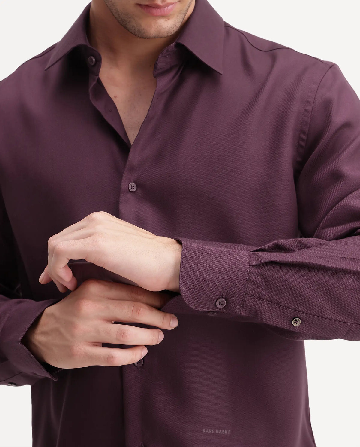 Rare Rabbit Men's Pare Maroon Cotton Blend Button-Down Collar Regular Plain Shirt