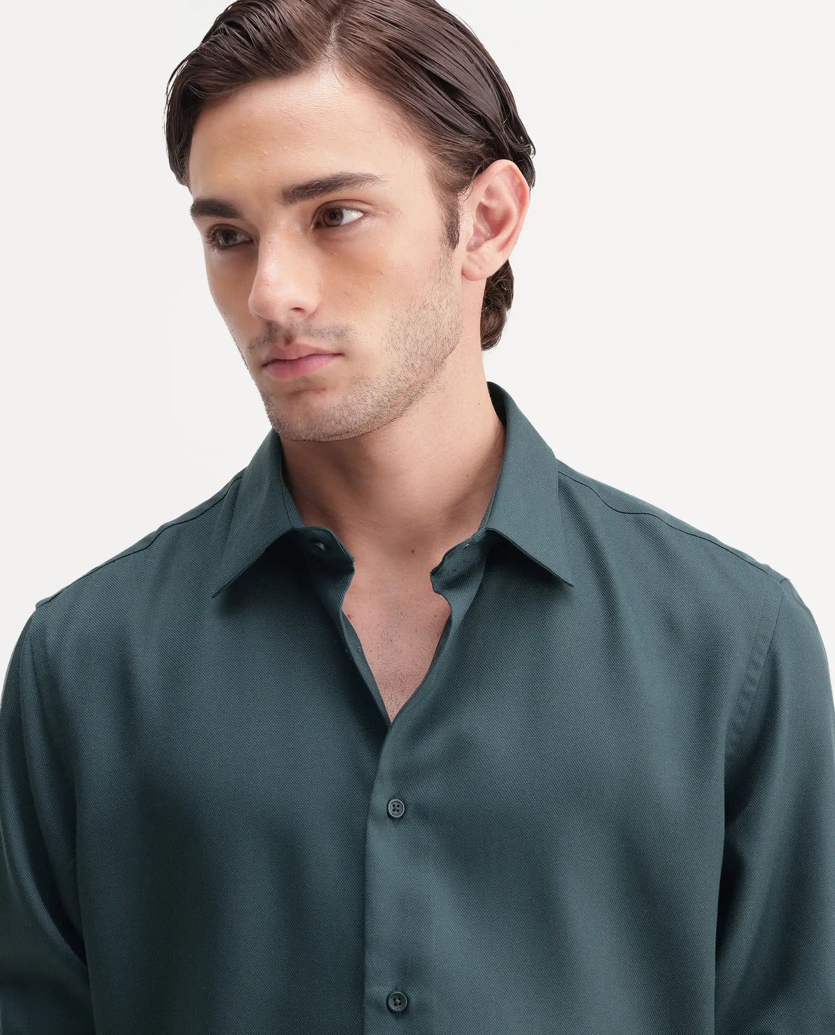 Rare Rabbit Men's Pare Teal Cotton Blend Button-Down Collar Regular Plain Shirt