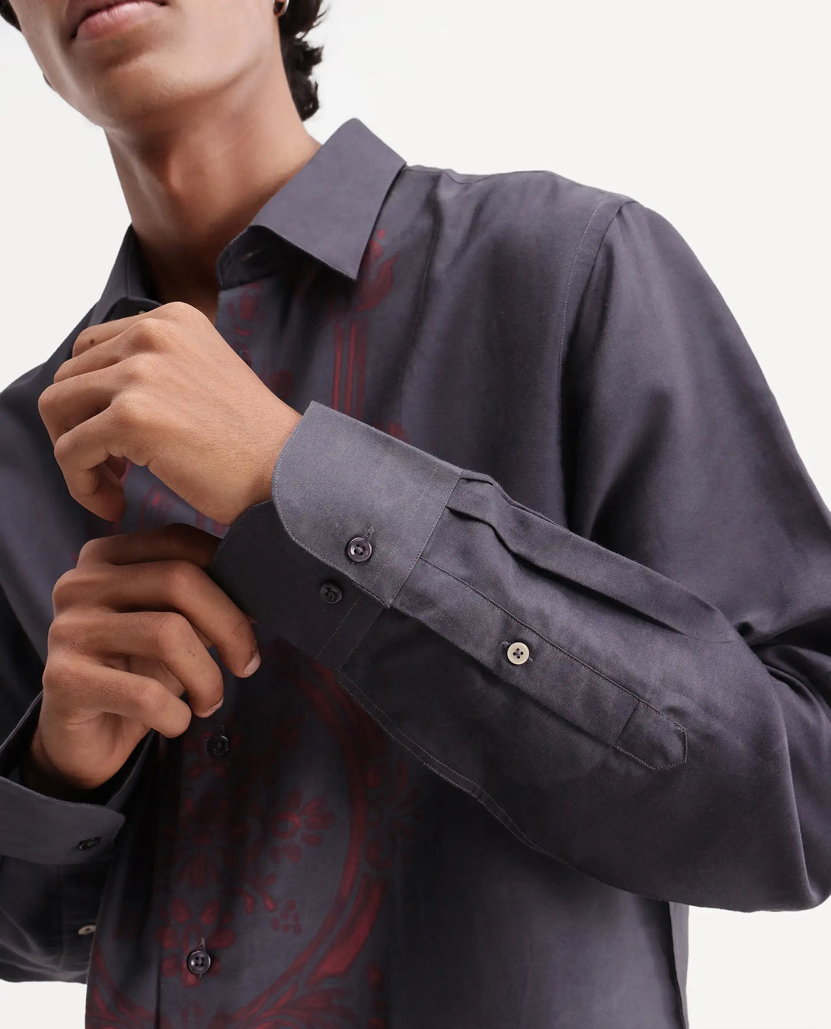 Rare Rabbit Men's Darko Dark Grey Cotton Blend Spread Collar Regular Geometric Print Shirt