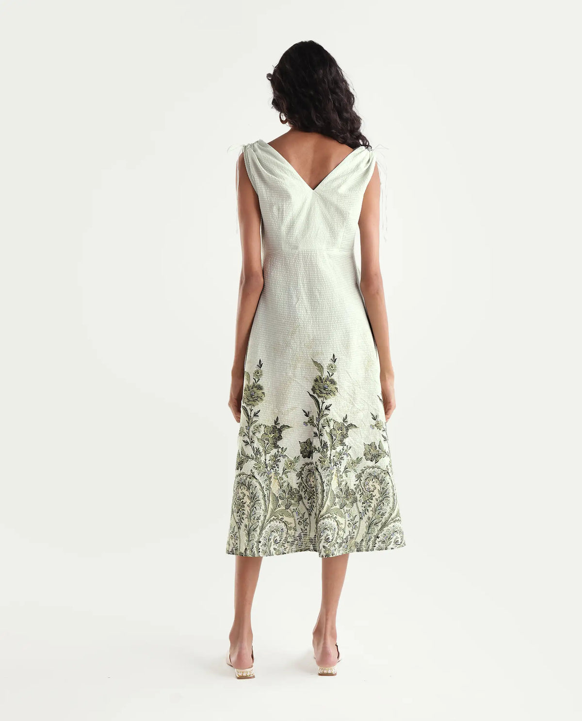 Rareism Women's Zurumi Pastel Green Cotton V-Neck Fit And Flare Floral Print Dress