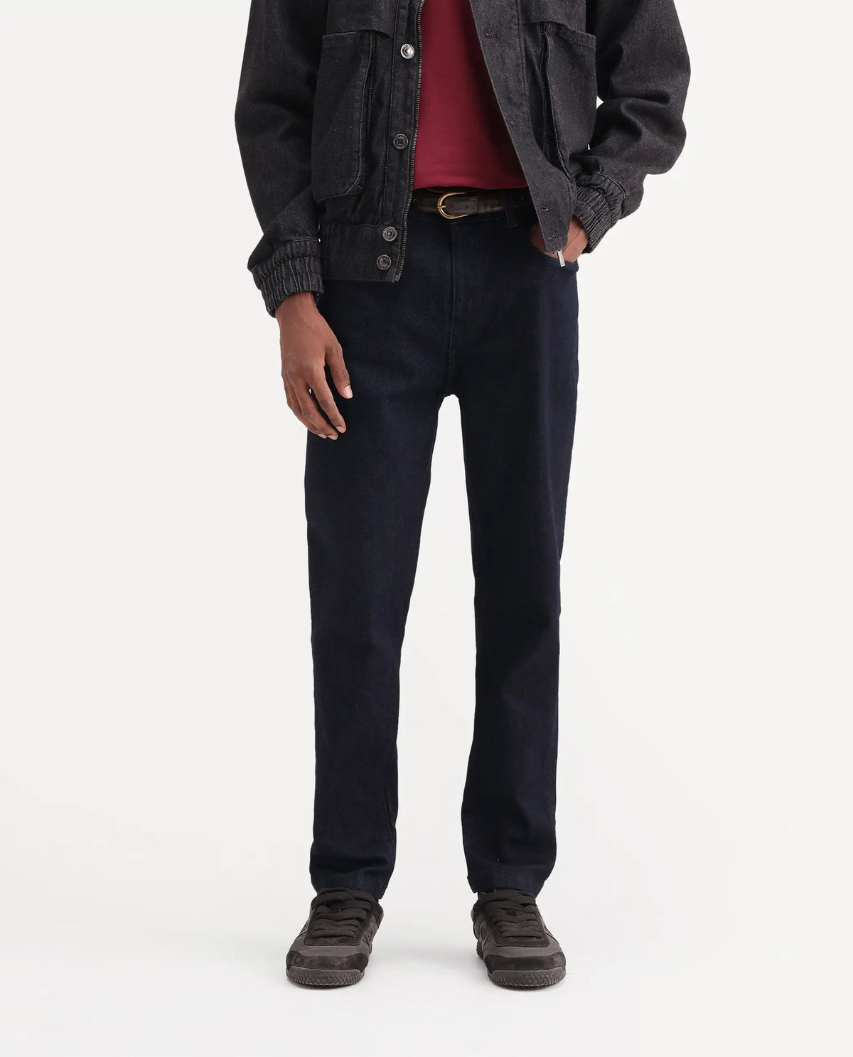 Rare Rabbit Men's Gian Dark Navy Cotton Blend Kurt Carrot Plain Jeans