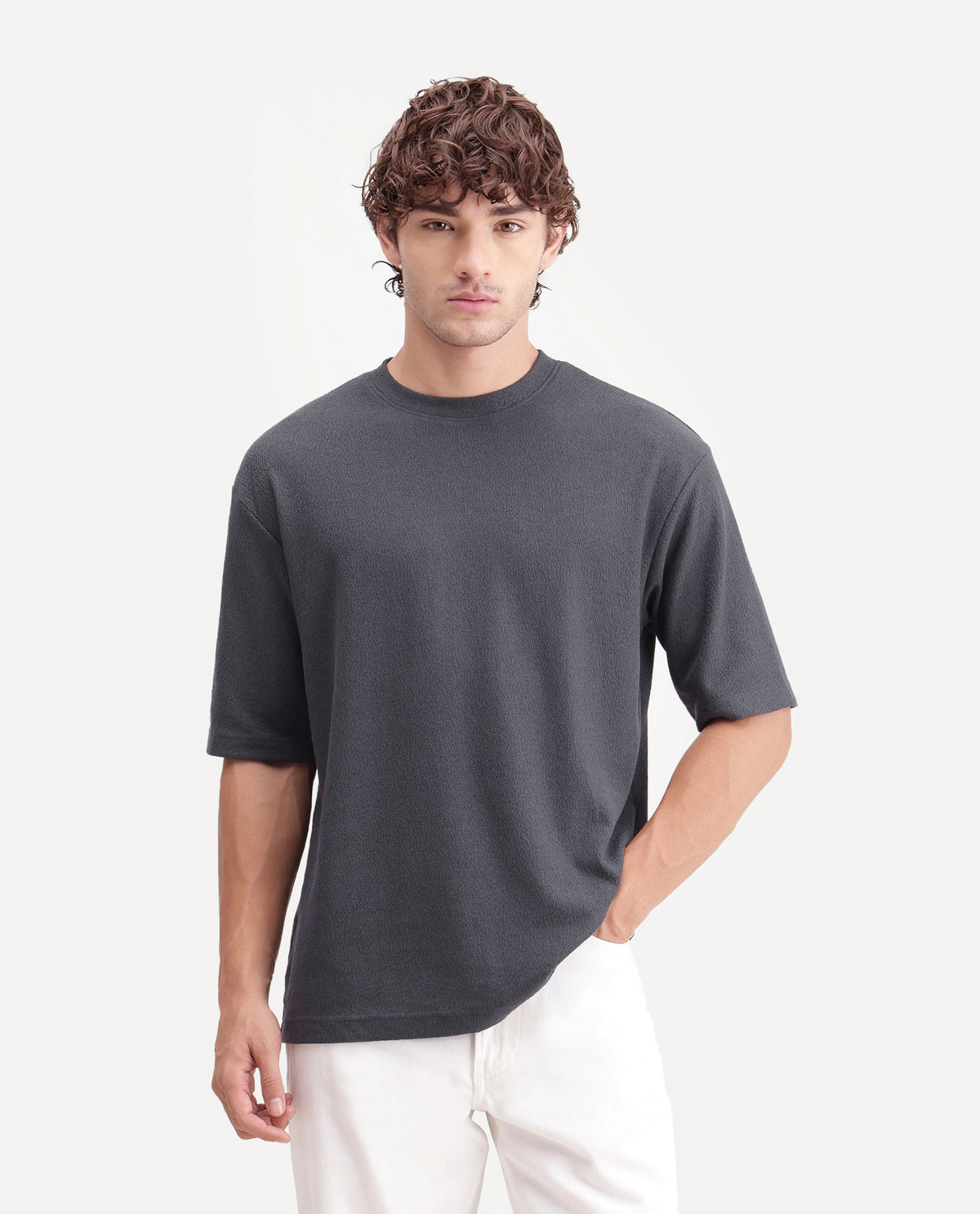 Rare Rabbit Men's Thira Dark Grey Cotton Blend Crew Neck Regular Plain T-Shirt