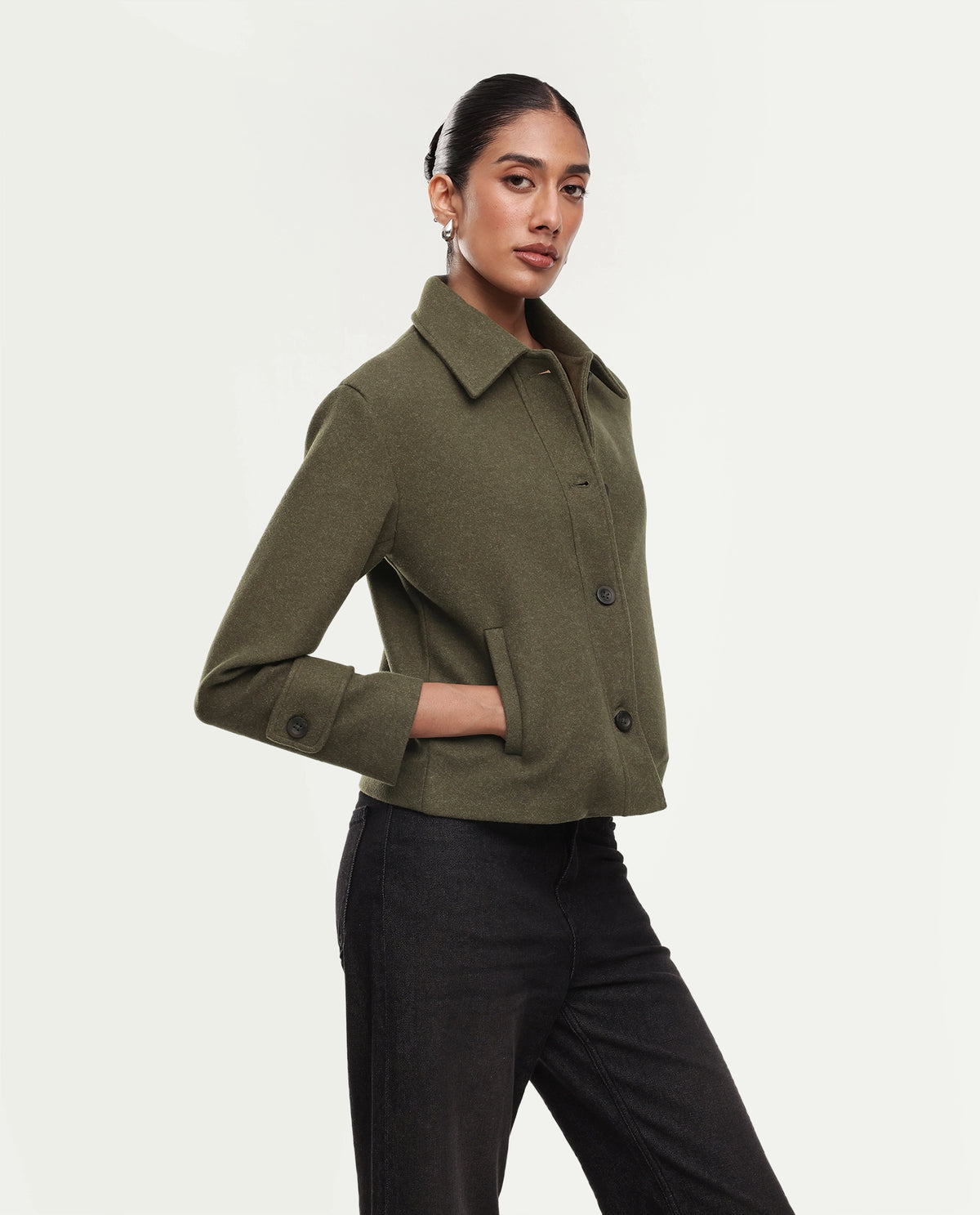 Rareism Women's Nikzoaw26 Green Polyester Blend Spread Collar Button Relaxed Plain Jacket