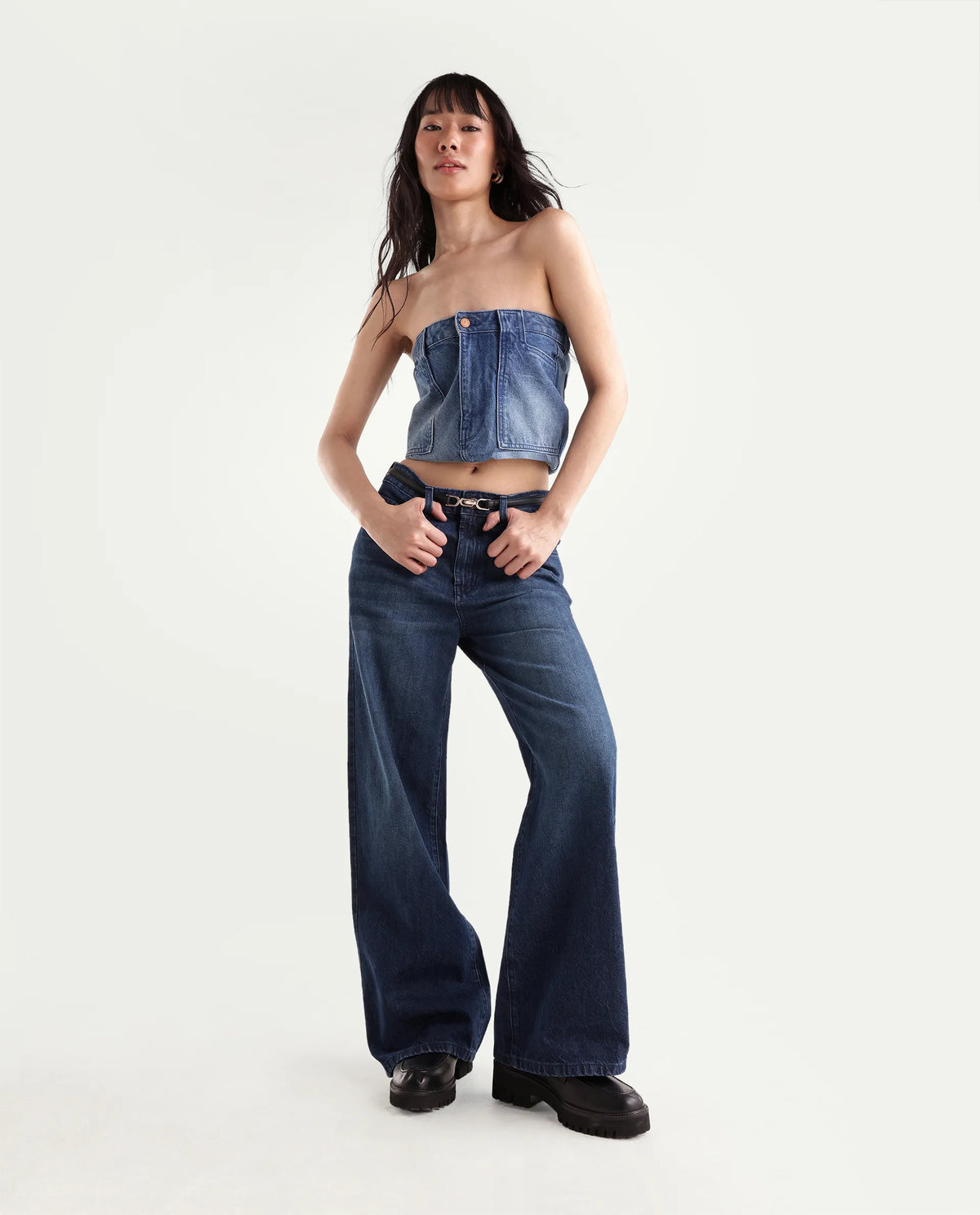Rareism Women's Wyde-1 Dark Blue Cotton Shank And Zipper Sculpt High Wide Plain Jeans