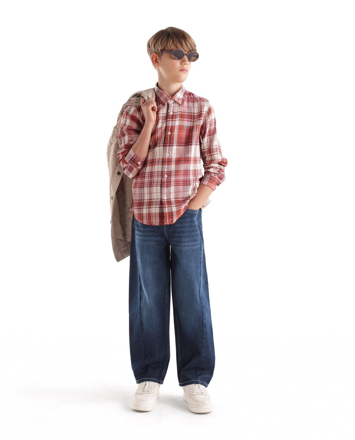 Rare Ones Kids Wells Light Blue Cotton Fabric Button And Zip Closure Relaxed Fit Plain Jeans