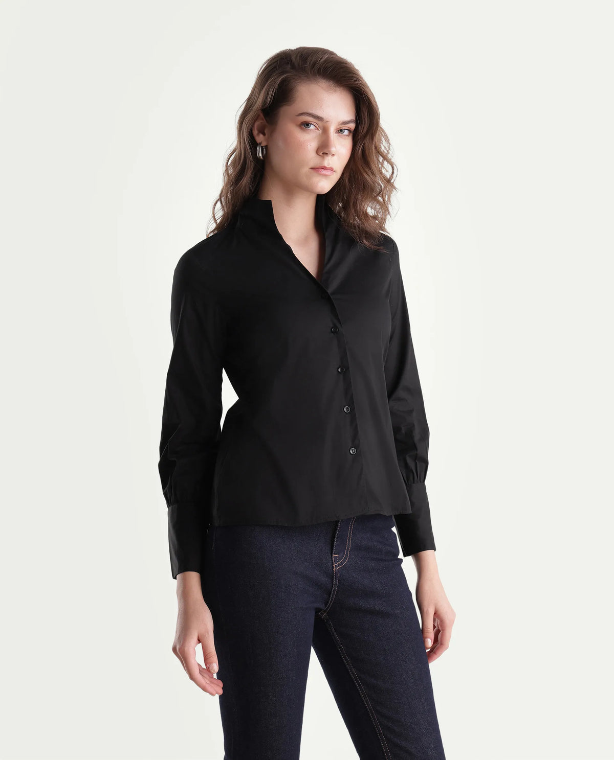 Rareism Women Onwynd Primary Black Cotton Blend Stand Collar Plain Regular Shirt