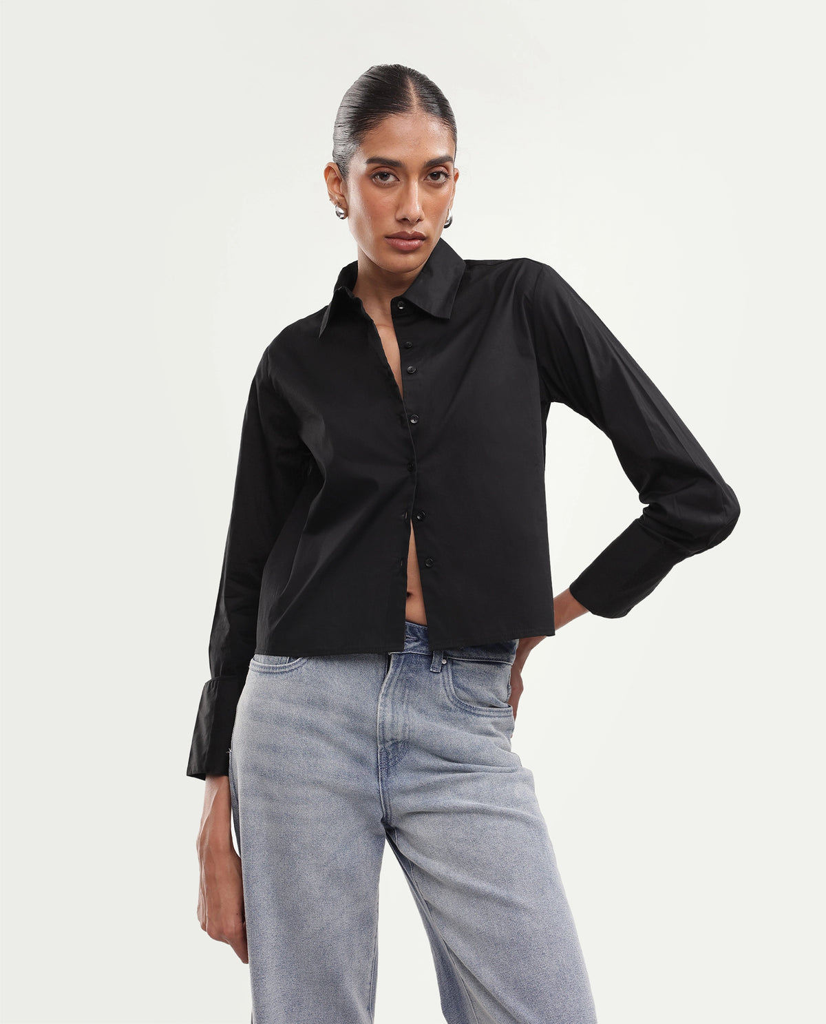 Rareism Women Onwrop Primary Black Cotton Blend Spread Collar Plain Regular Shirt