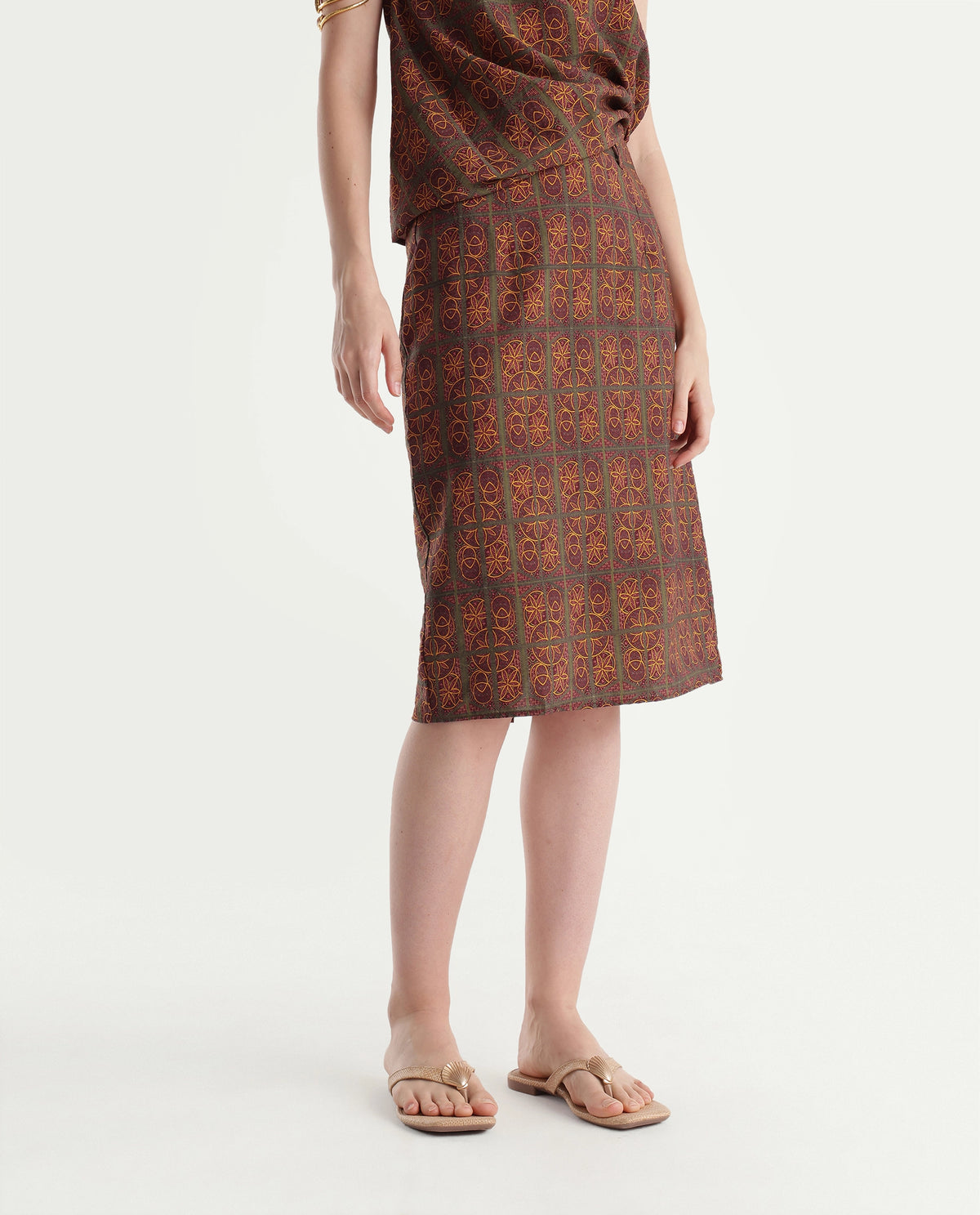 Rareism Womens Onfojo Mustard Viscose Blend Straight Ornamental Print Skirt
