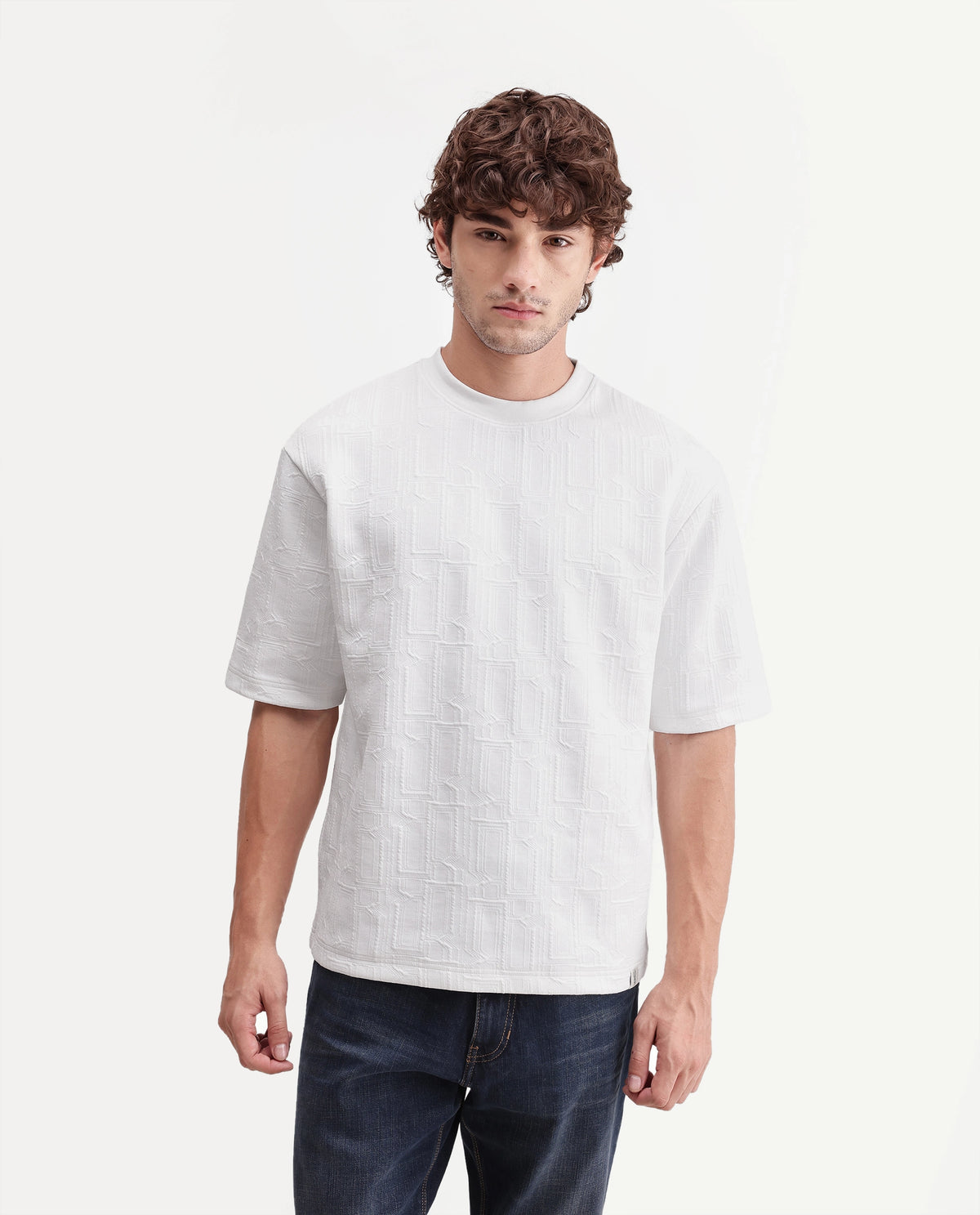 Rare Rabbit Mens Corin White Cotton Blend Crew Neck Regular Textured T-Shirt