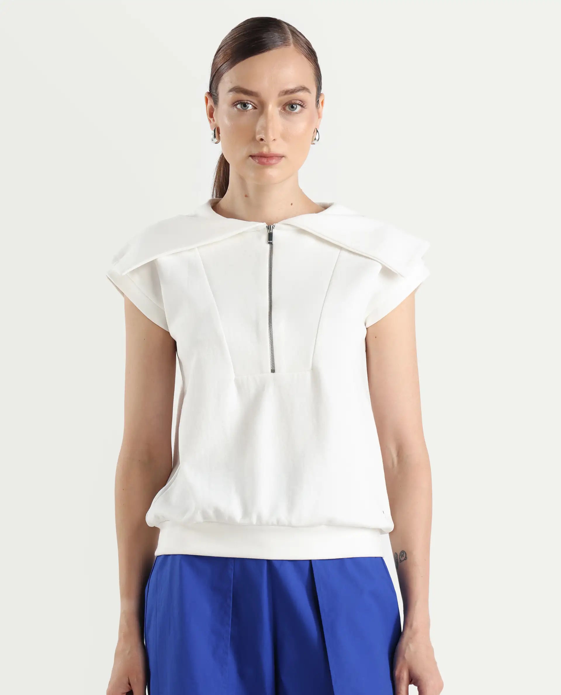 Rareism Women's Sail Off White Cotton Blend Spread Collar Plain Extended Sleeves Relaxed Fit Sweatshirt