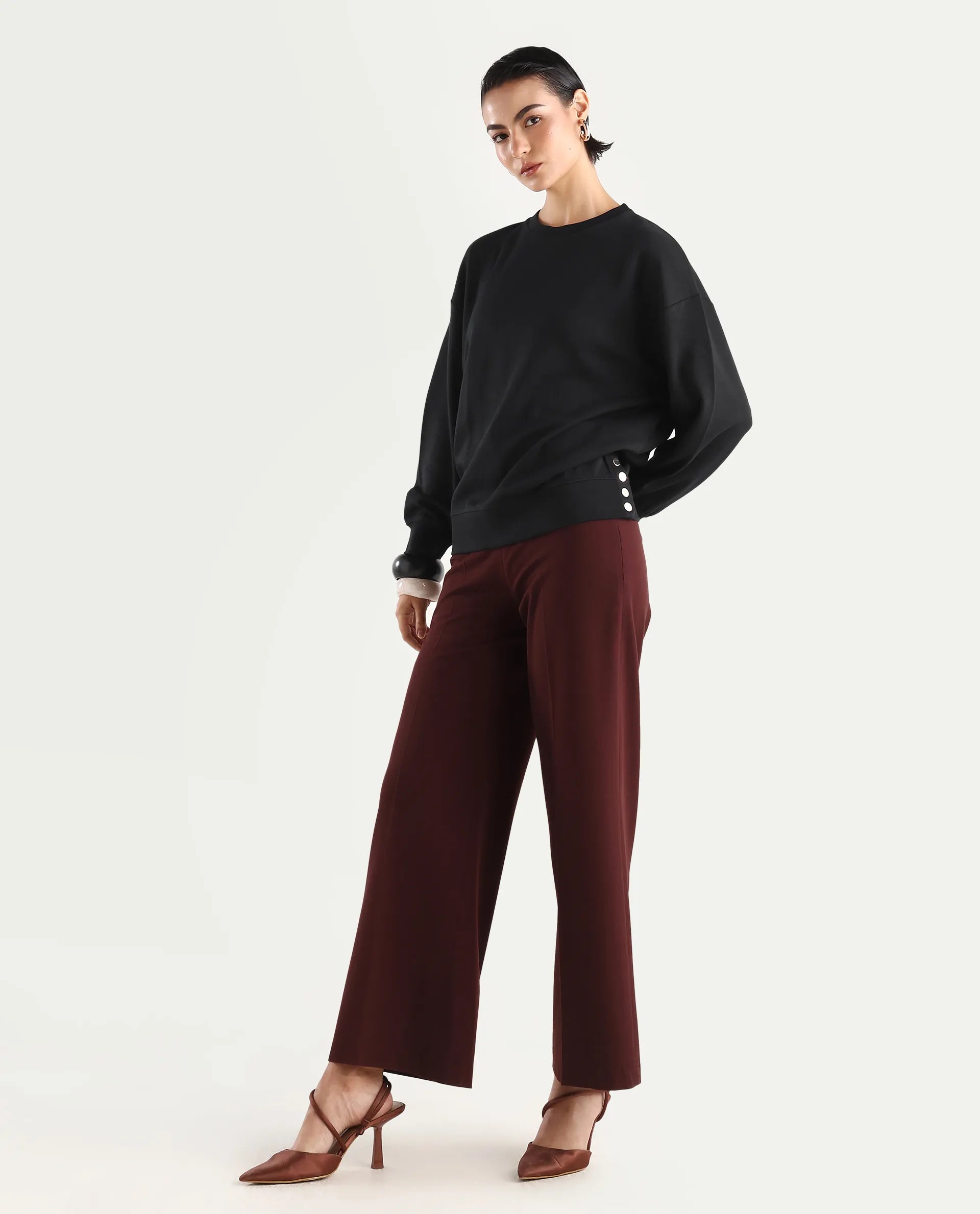 Rareism Women's Snappy Black Cotton Blend Crew Neck Plain Relaxed Fit Sweatshirt