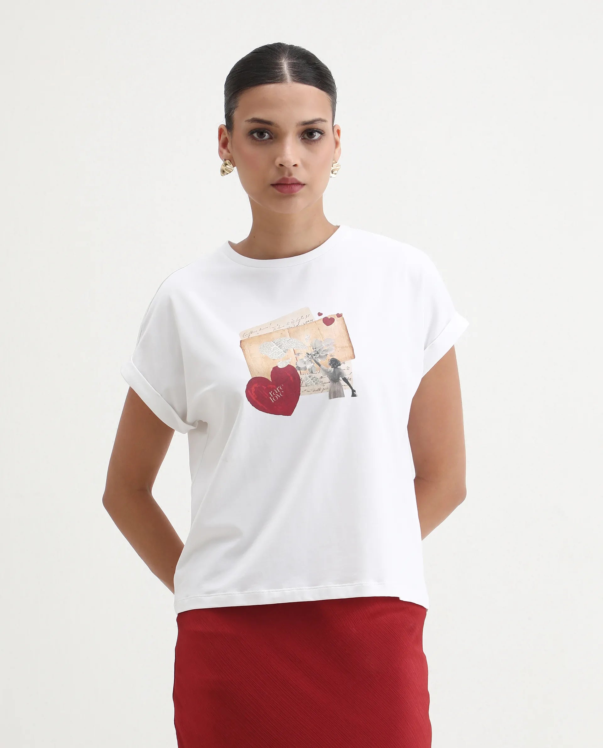 Rareism Women's Somker Off White Cotton Blend Crew Neck Graphic Print Extended Sleeves Regular Fit T-Shirt