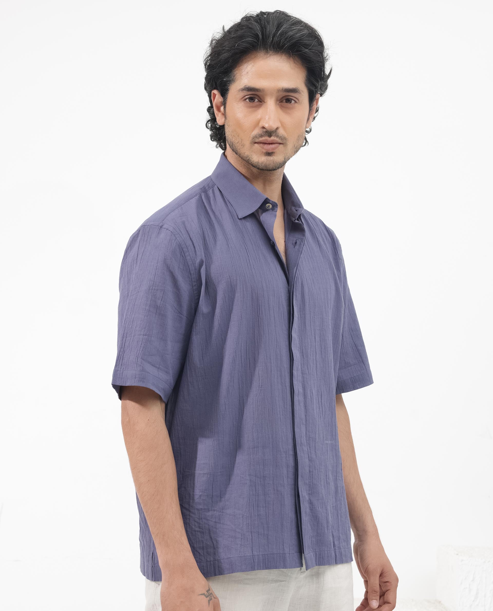 Rare Rabbit Mens Crinkle SS Dusky Purple Cotton Fabric Short Sleeve Boxy Fit Crinkle Effect Solid Shirt