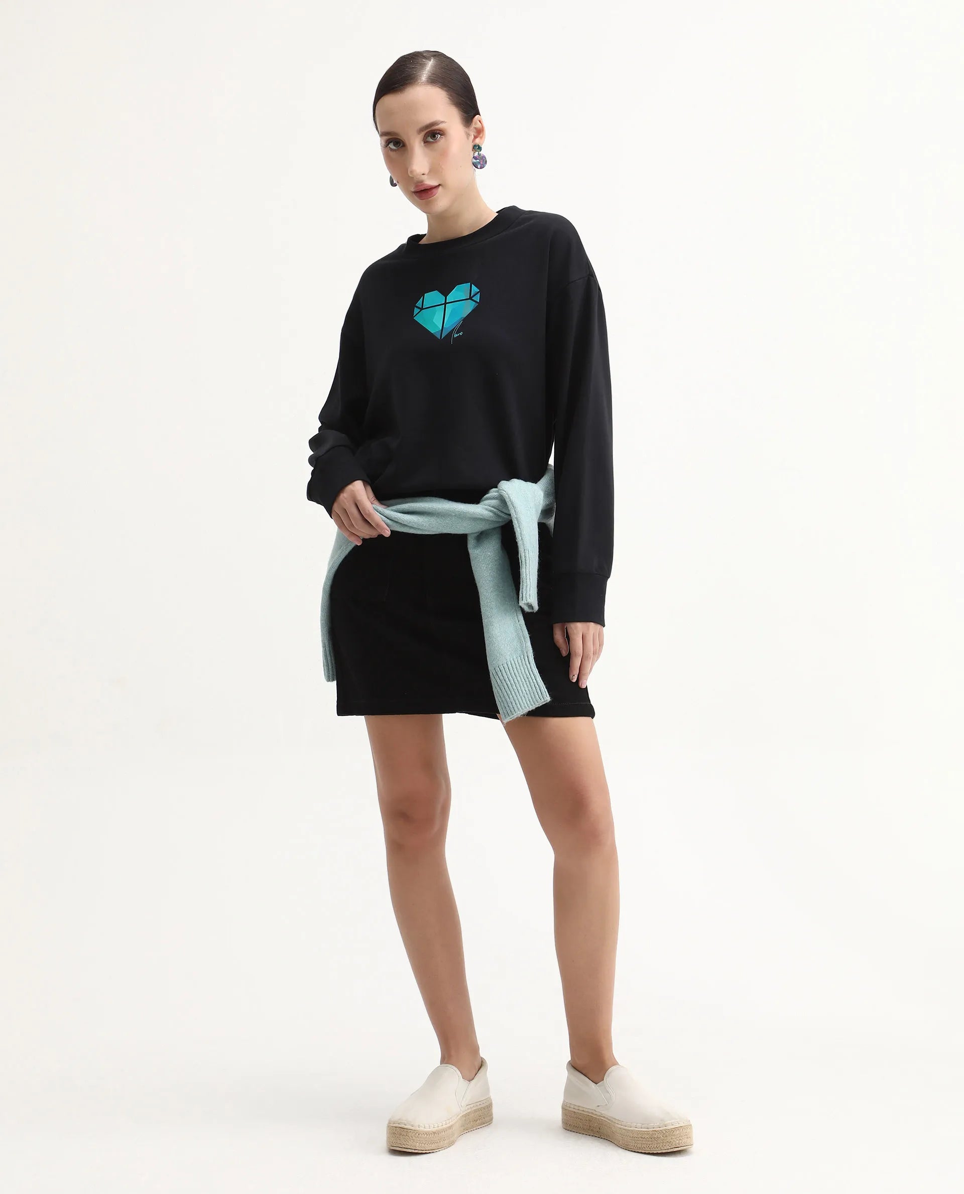 Rareism Women's Vaq Black Cotton Blend Fabric Crew Neck Relaxed Fit Graphic Print Sweatshirt