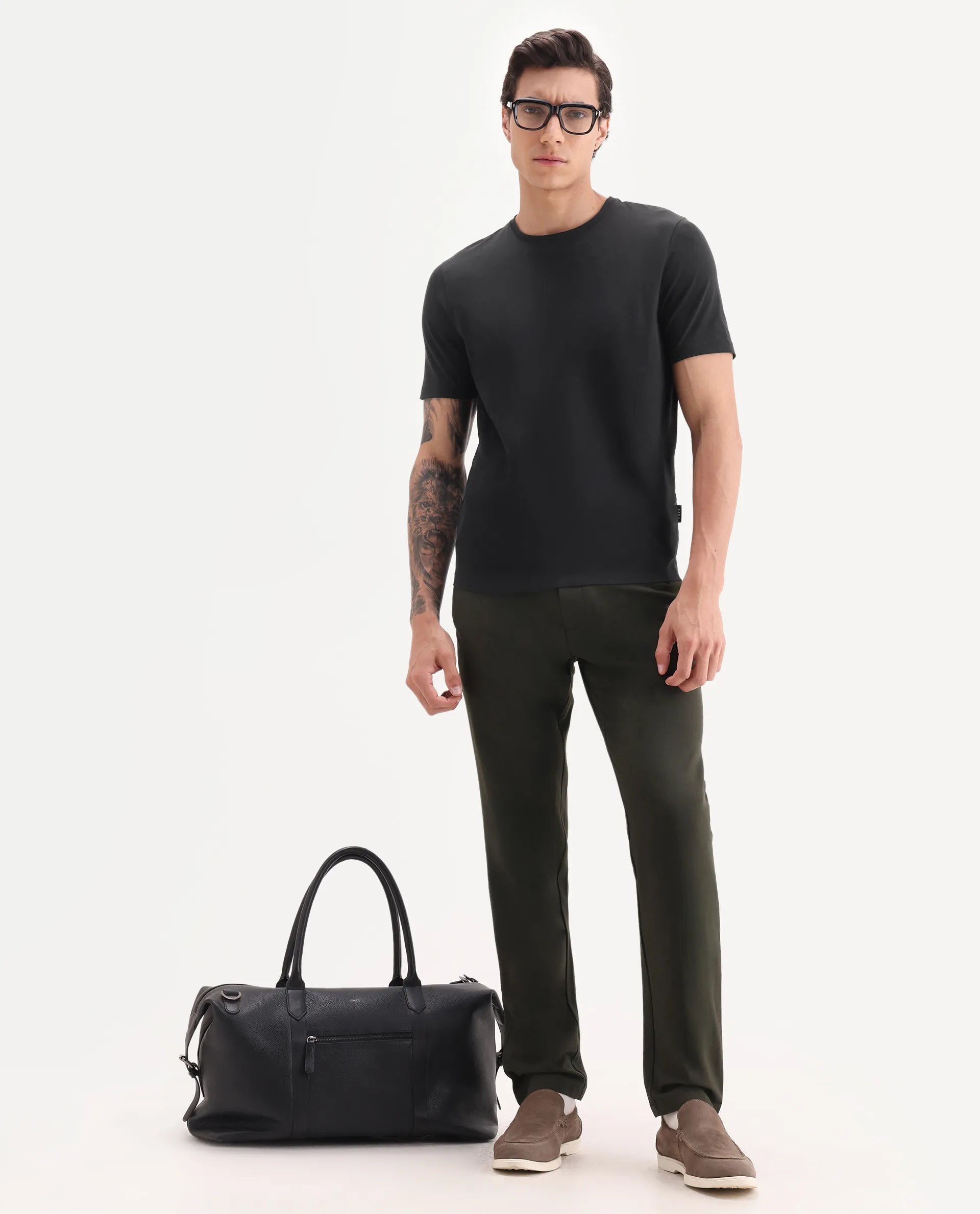 Rare Rabbit Men's Veltra Black Cotton Blend Plain Regular Fit Half Sleeve Crew Neck T-Shirt