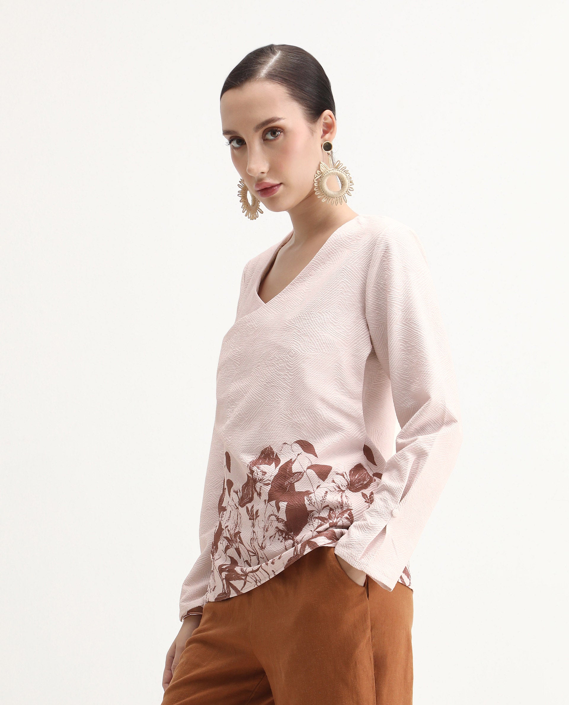 Rareism Women's Whas Beige Cotton Blend V-Neck Geometric Print Regular Fit Top