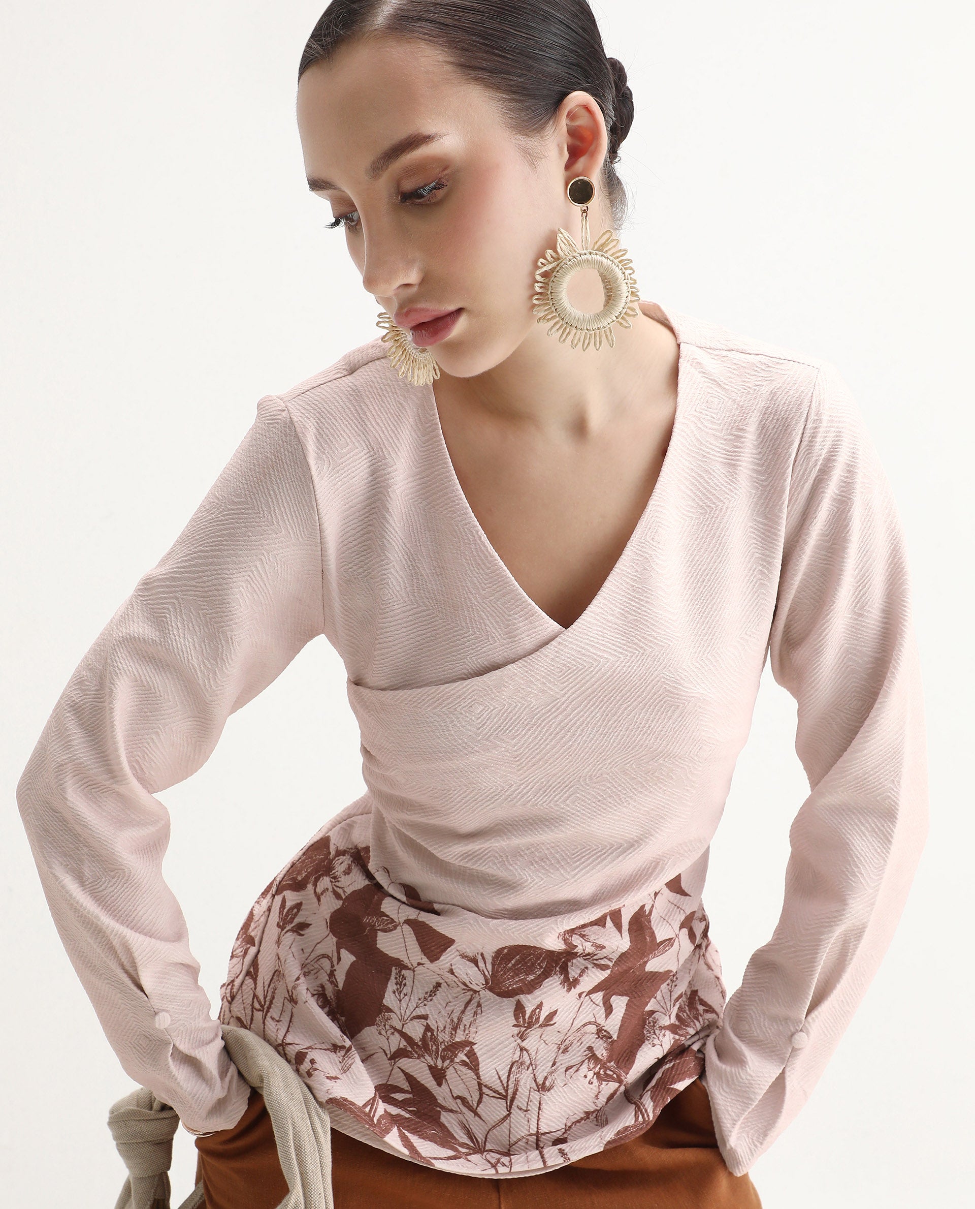 Rareism Women's Whas Beige Cotton Blend V-Neck Geometric Print Regular Fit Top