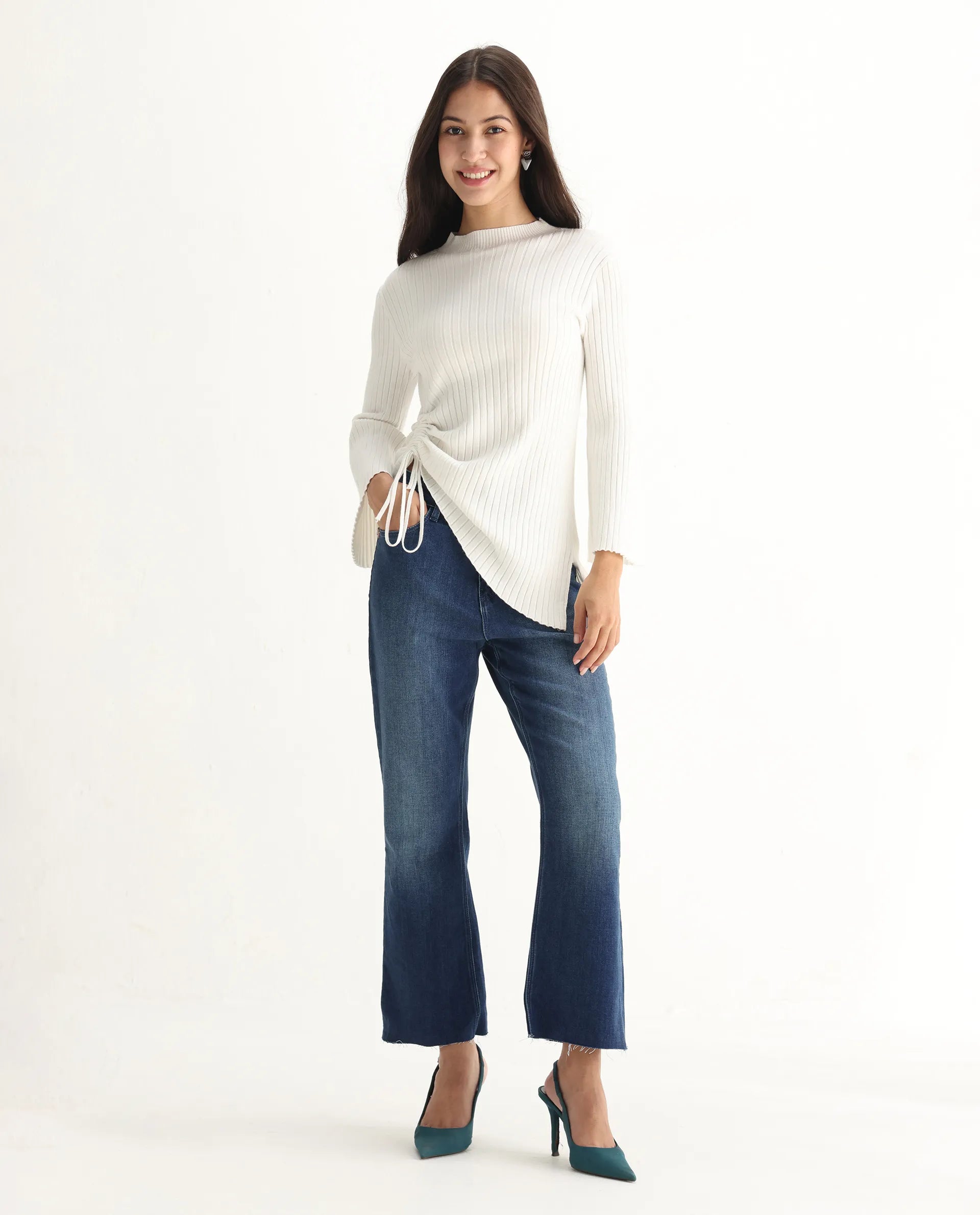 Rareism Women's Winona Blue Cotton Blend Plain Ankle Length Crop Flare Jeans