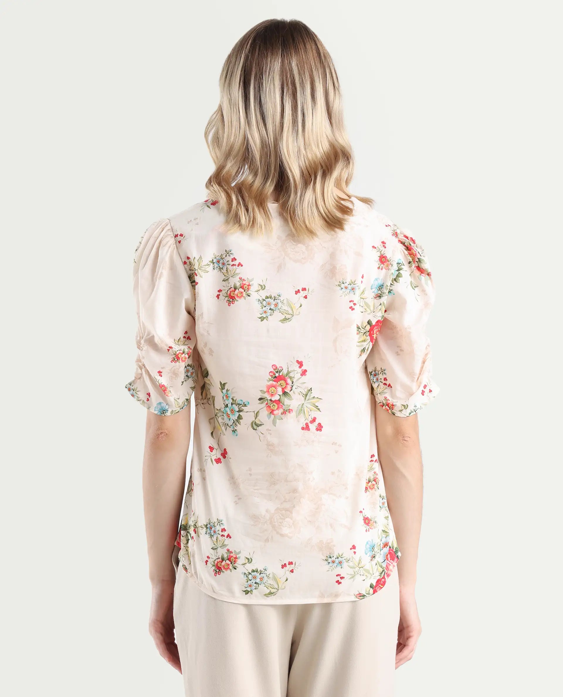 Rareism Women's Zamora Multi Cotton V-Neck Floral Print Bell Sleeve Crop Regular Fit Top