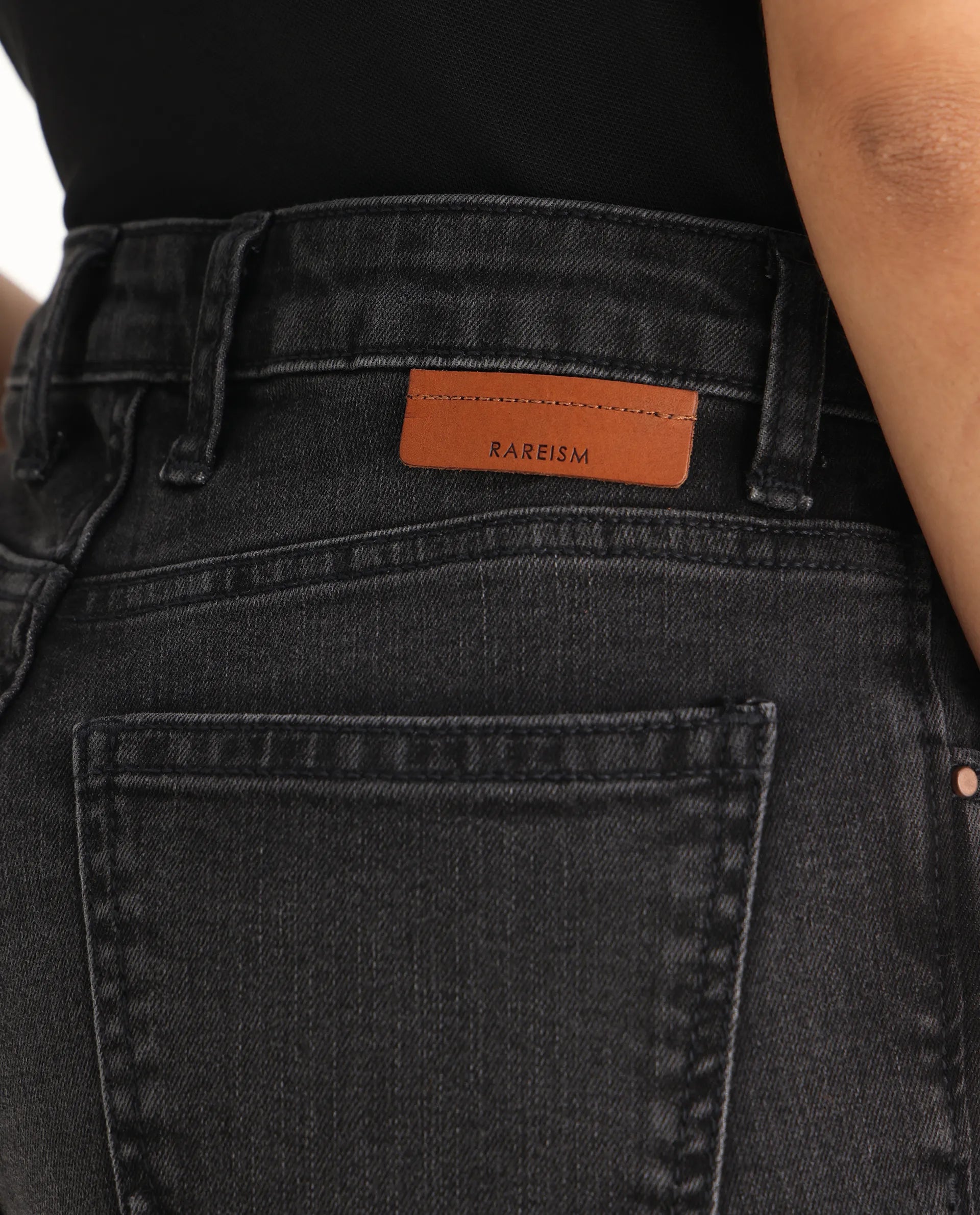 Rareism Women's Zingy Black Cotton Blend Plain Ankle Length Sleek Skinny Fit Jeans