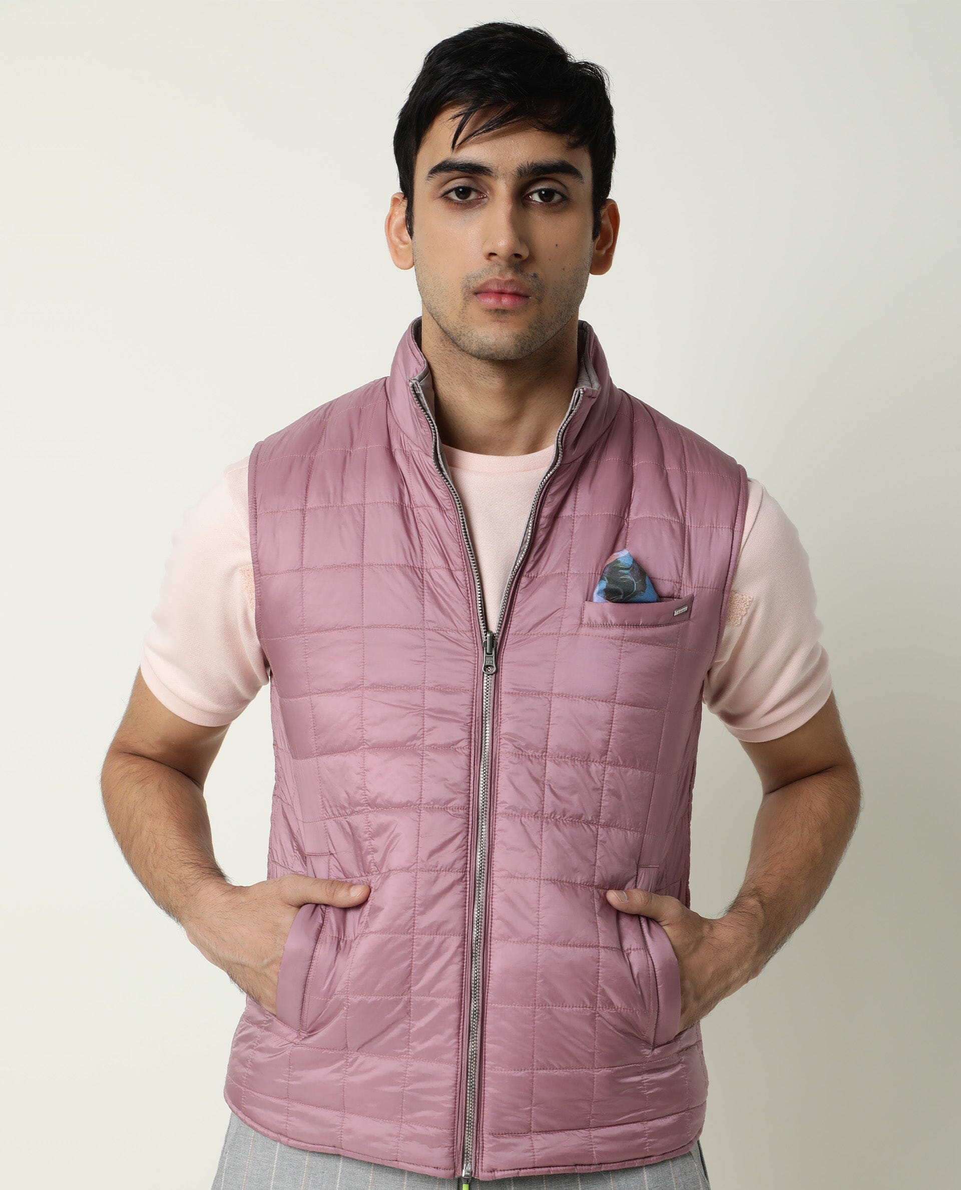 Rare Rabbit Men's Fillex Silver Solid Reversible Quilted Sleeveless Puffer Jacket