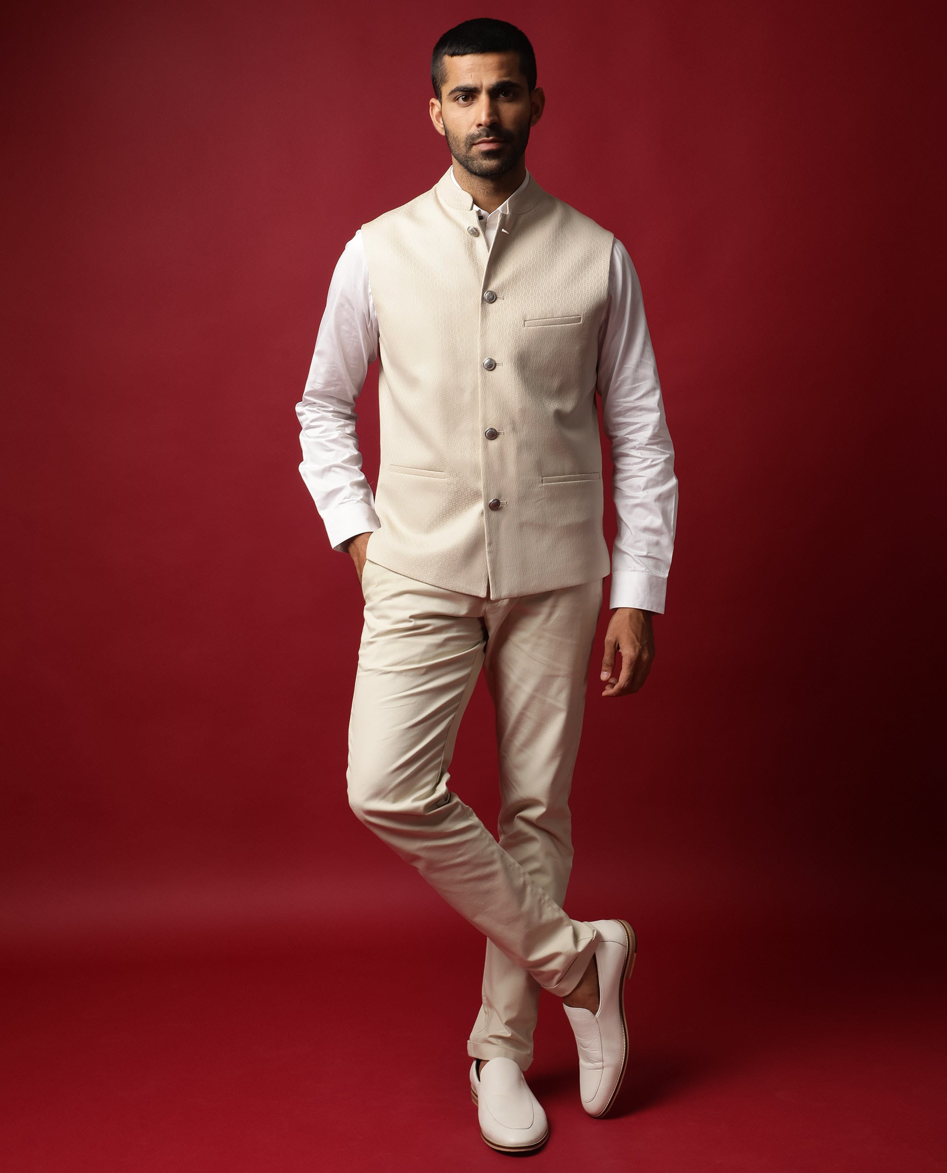 Rare Rabbit Men's Oakla Beige Mandarin Collar Tailored Fit Geometric Jacquard Bandi