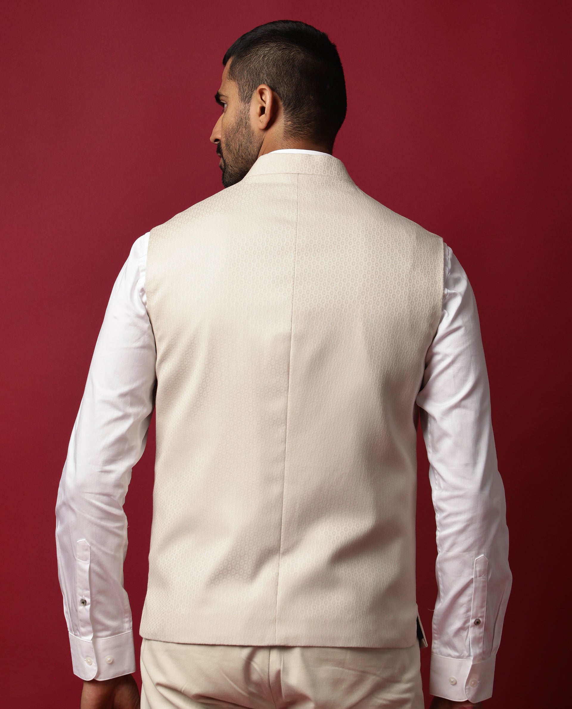 Rare Rabbit Men's Oakla Beige Mandarin Collar Tailored Fit Geometric Jacquard Bandi